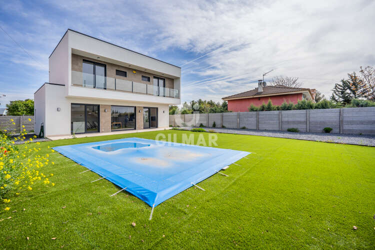 Chalet Independiente en venta en Valdetorres de Jarama – Madrid