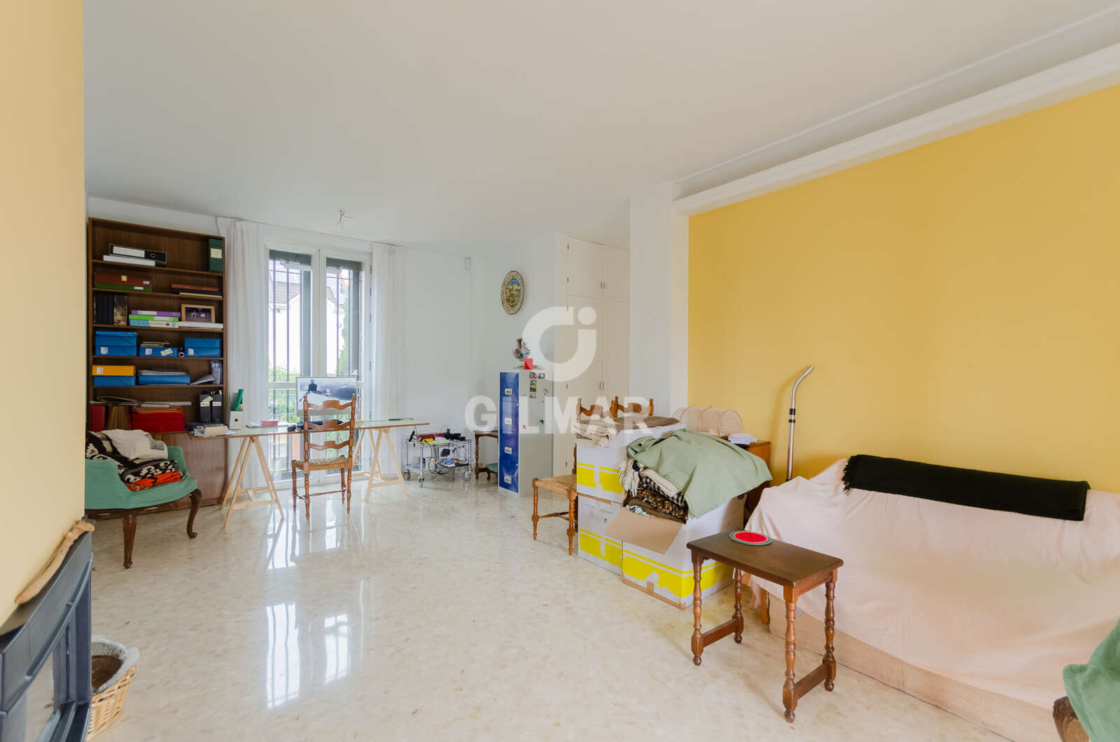 Property slider Gilmar