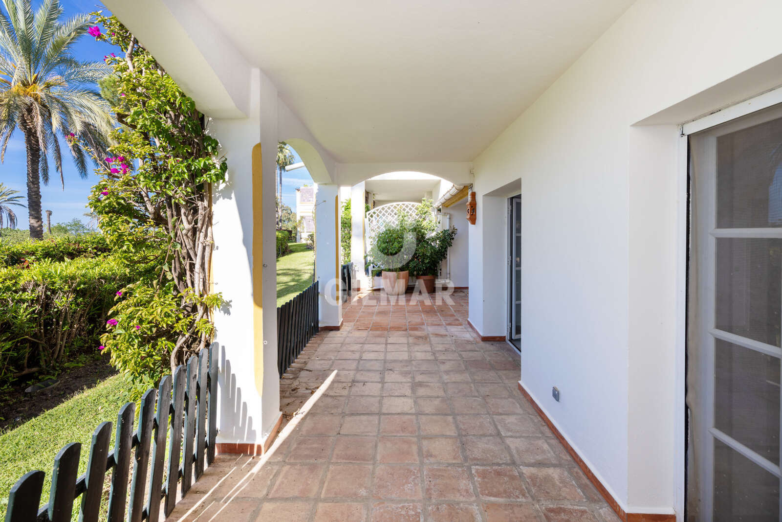 Property slider Gilmar