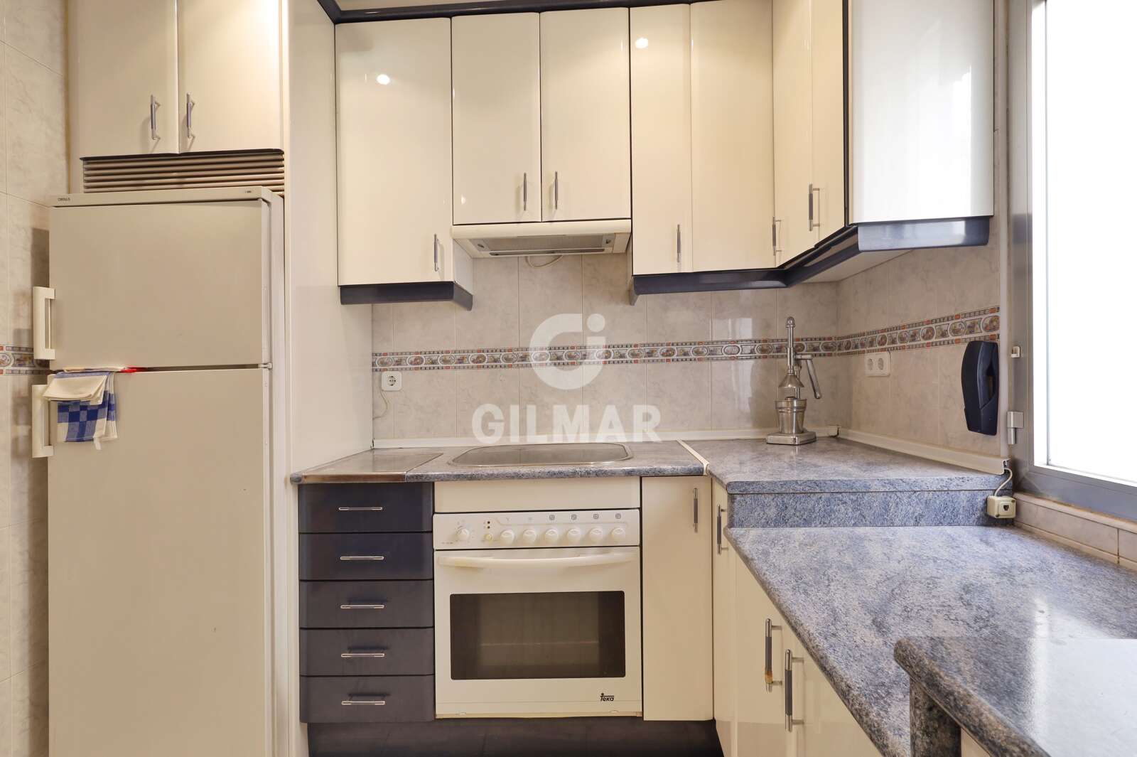 Property slider Gilmar