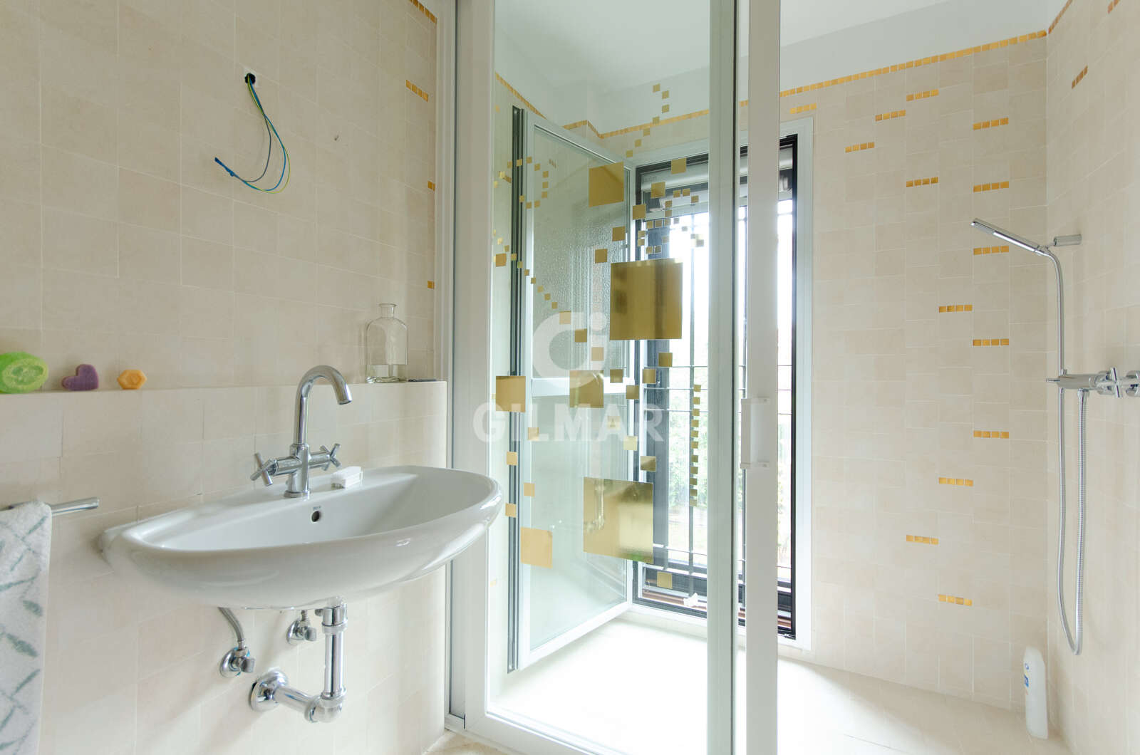 Property slider Gilmar