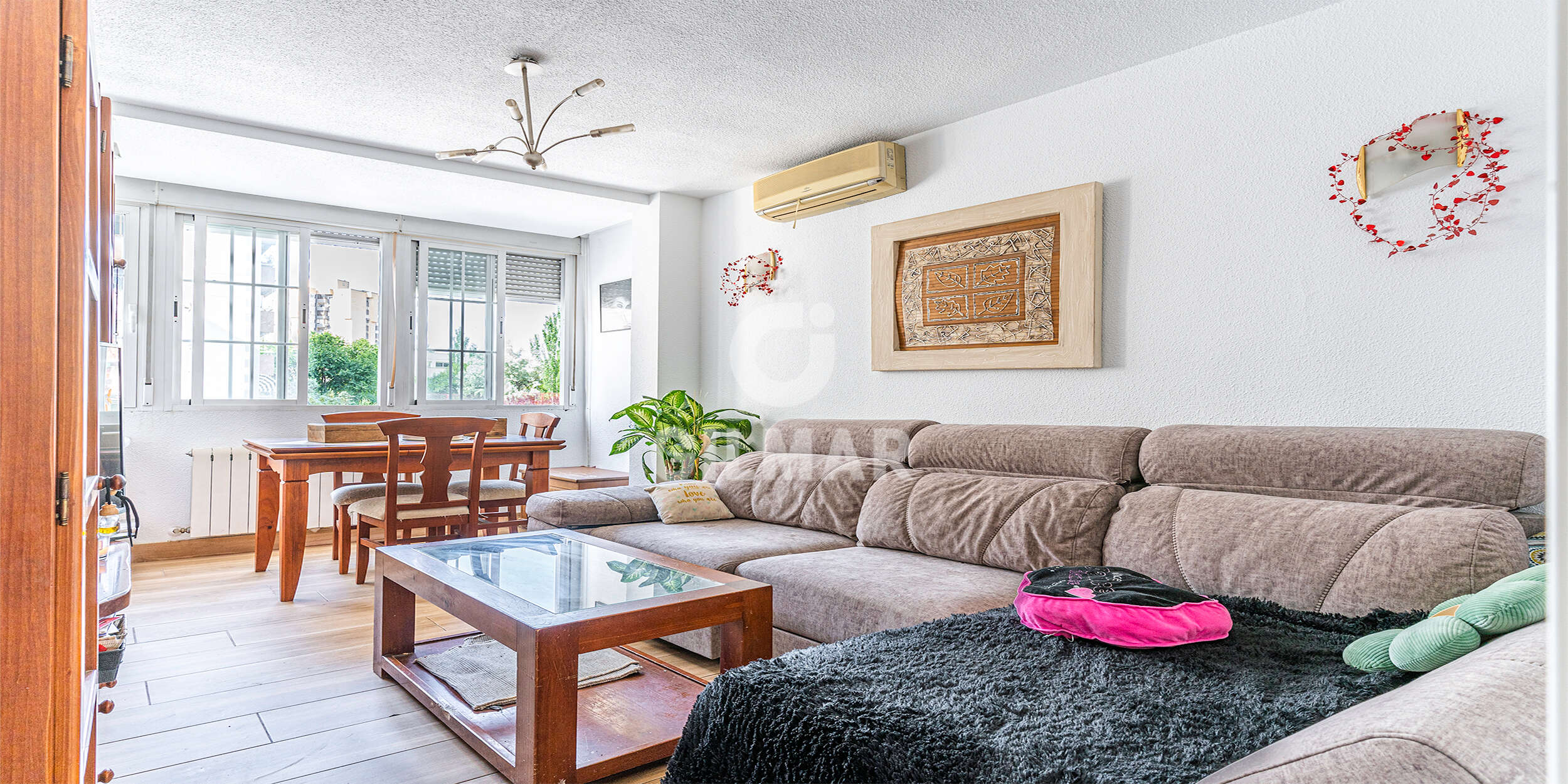 properties images