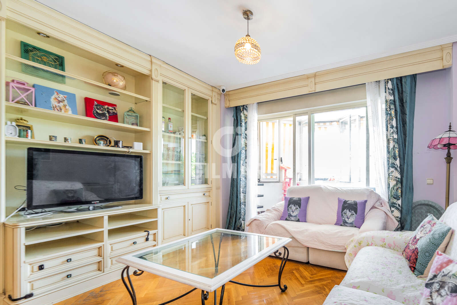 Property slider Gilmar