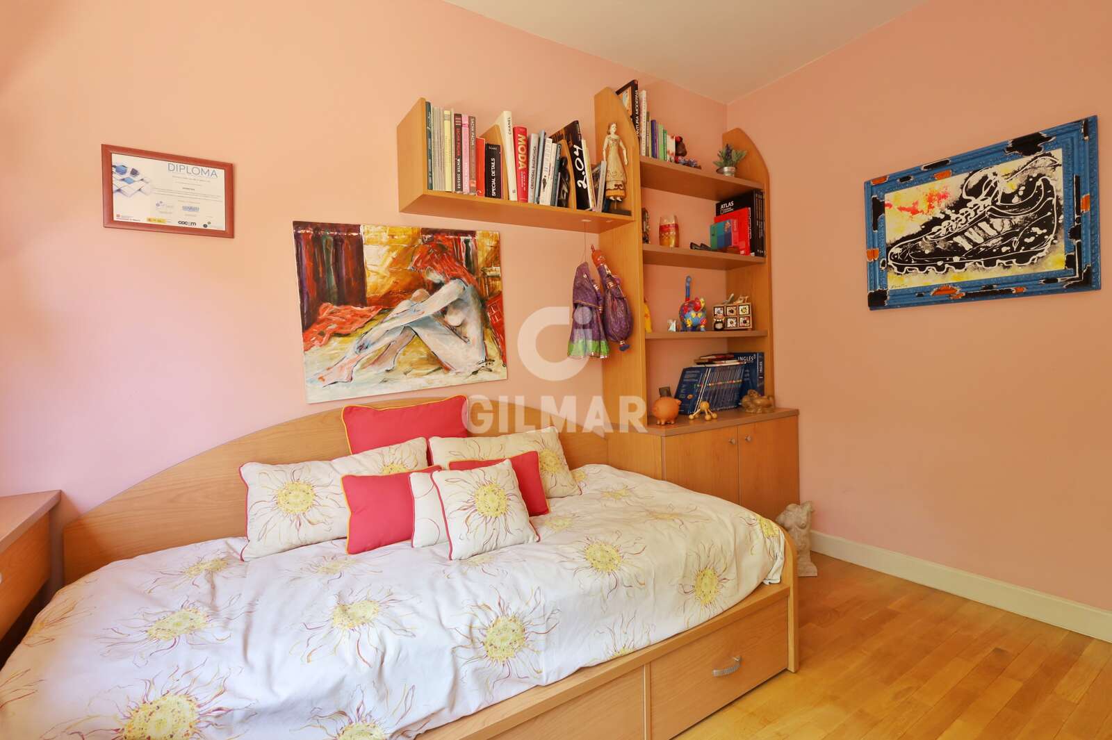 Property slider Gilmar