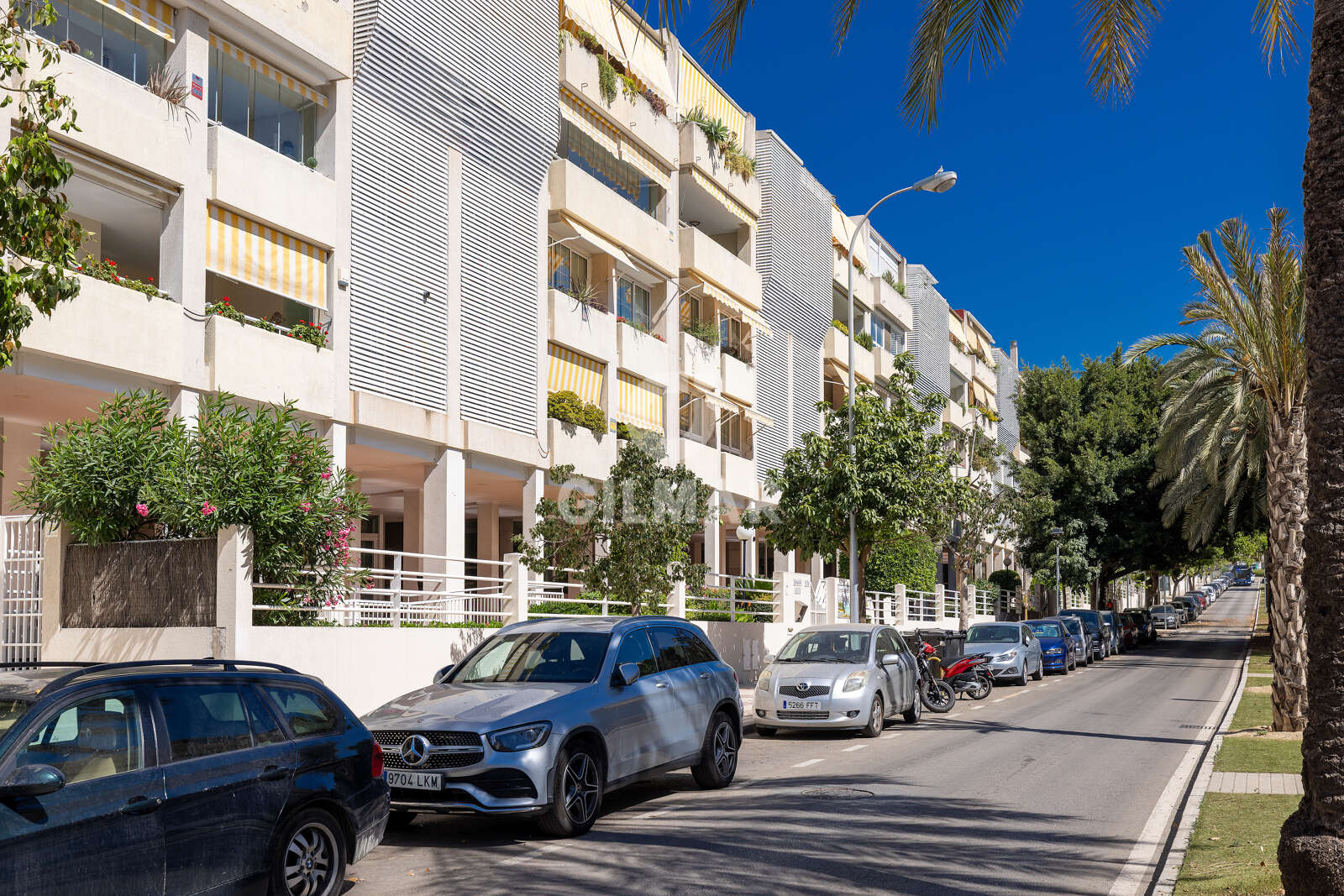 Property slider Gilmar