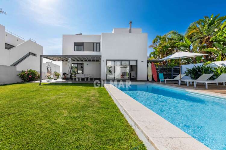 Chalet Independiente en venta en Conil de la Frontera – Cádiz | Gilmar
