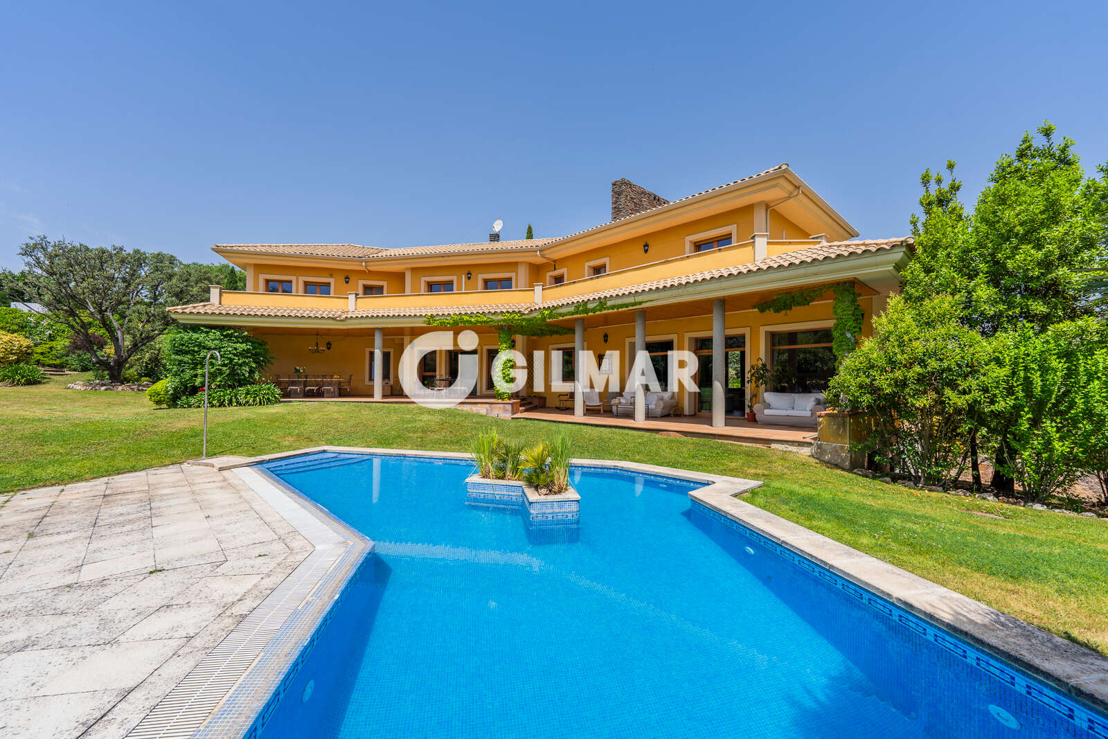 Property slider Gilmar