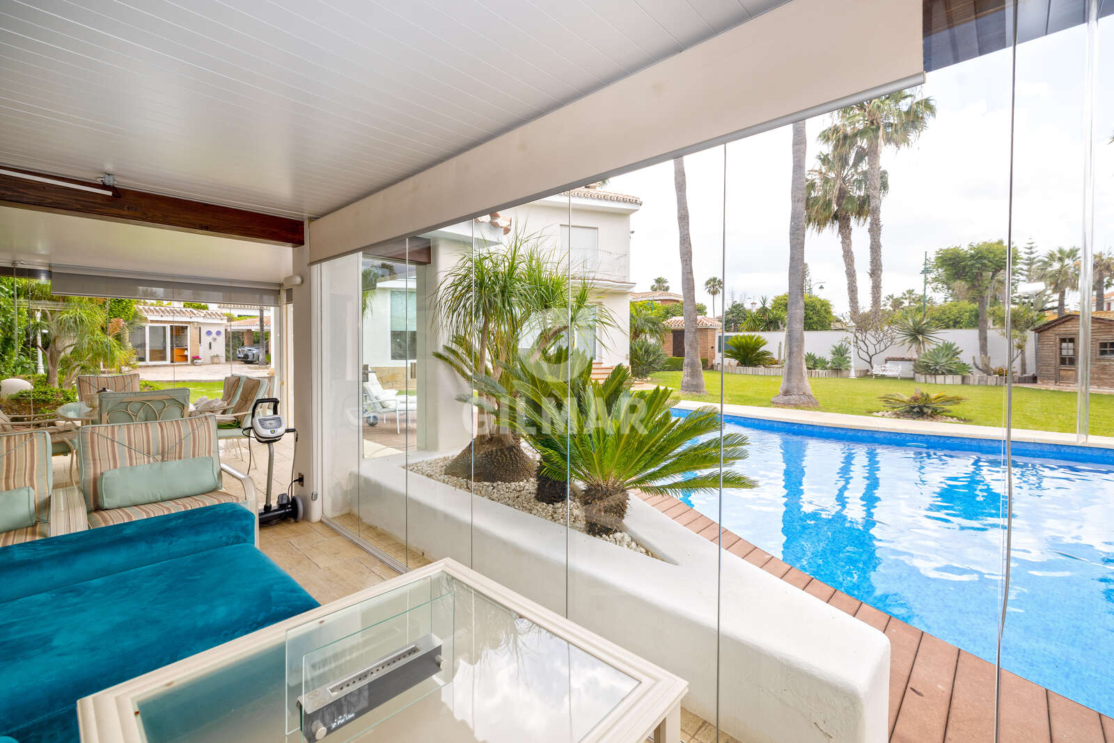 Property slider Gilmar