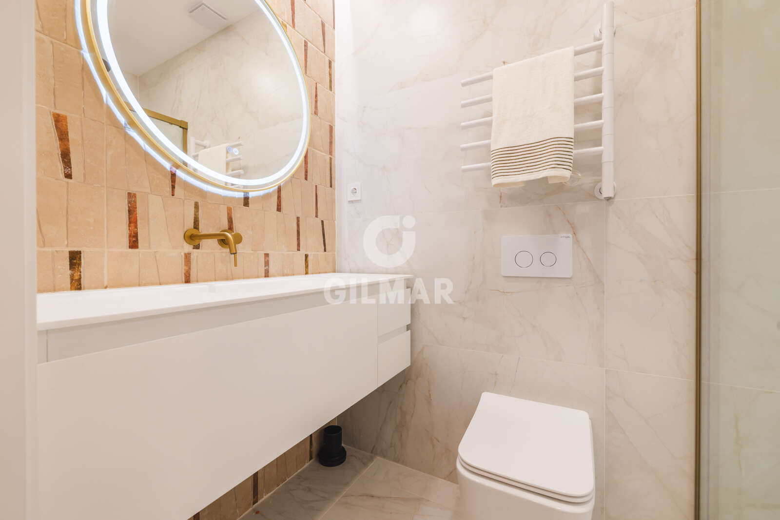 Property slider Gilmar