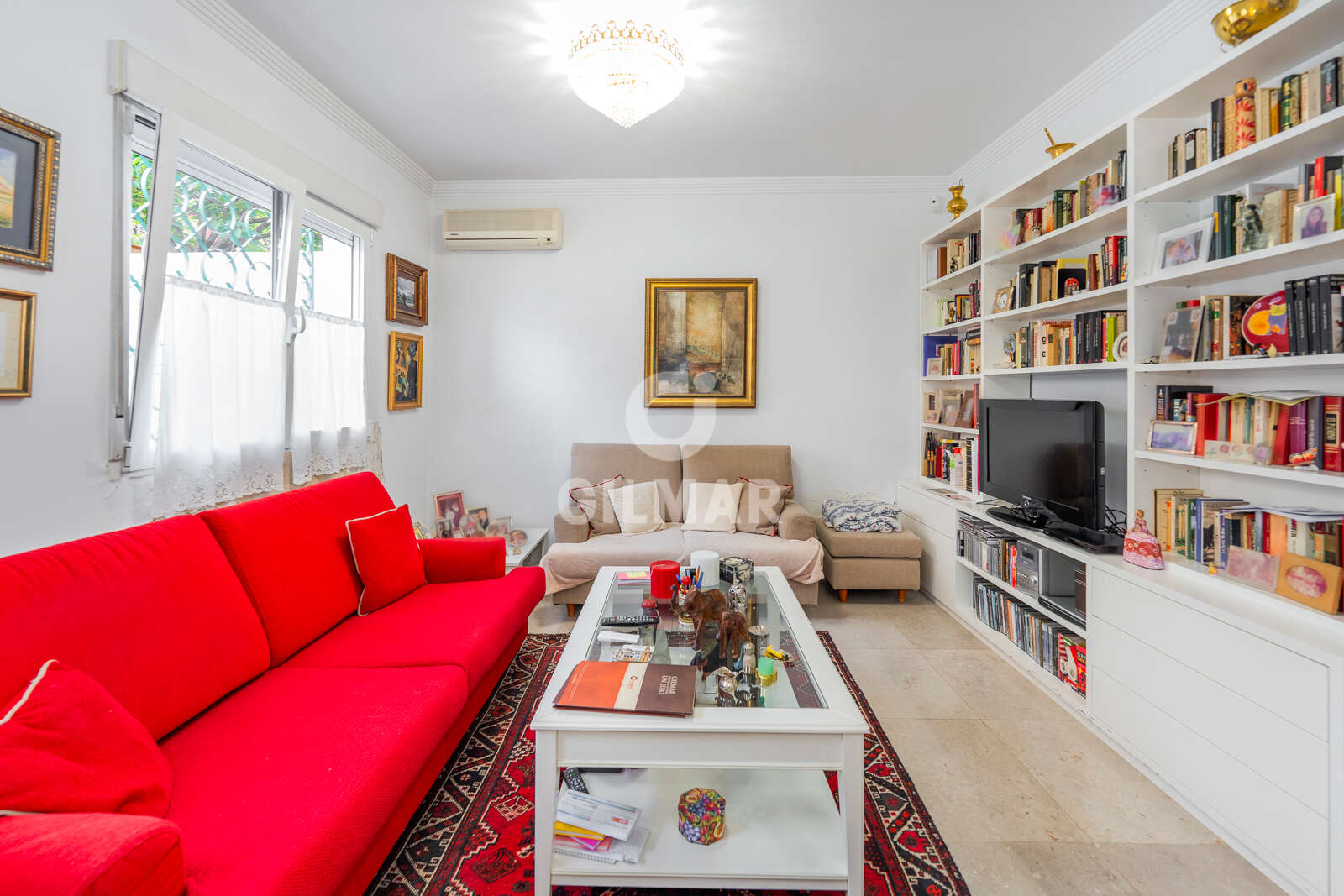 Property slider Gilmar