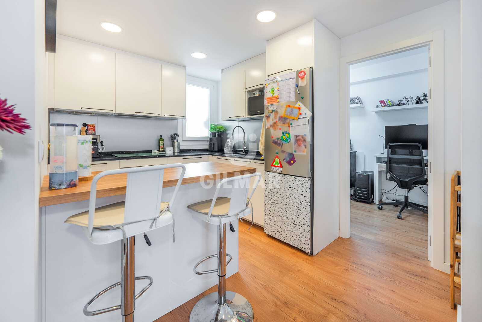 Property slider Gilmar