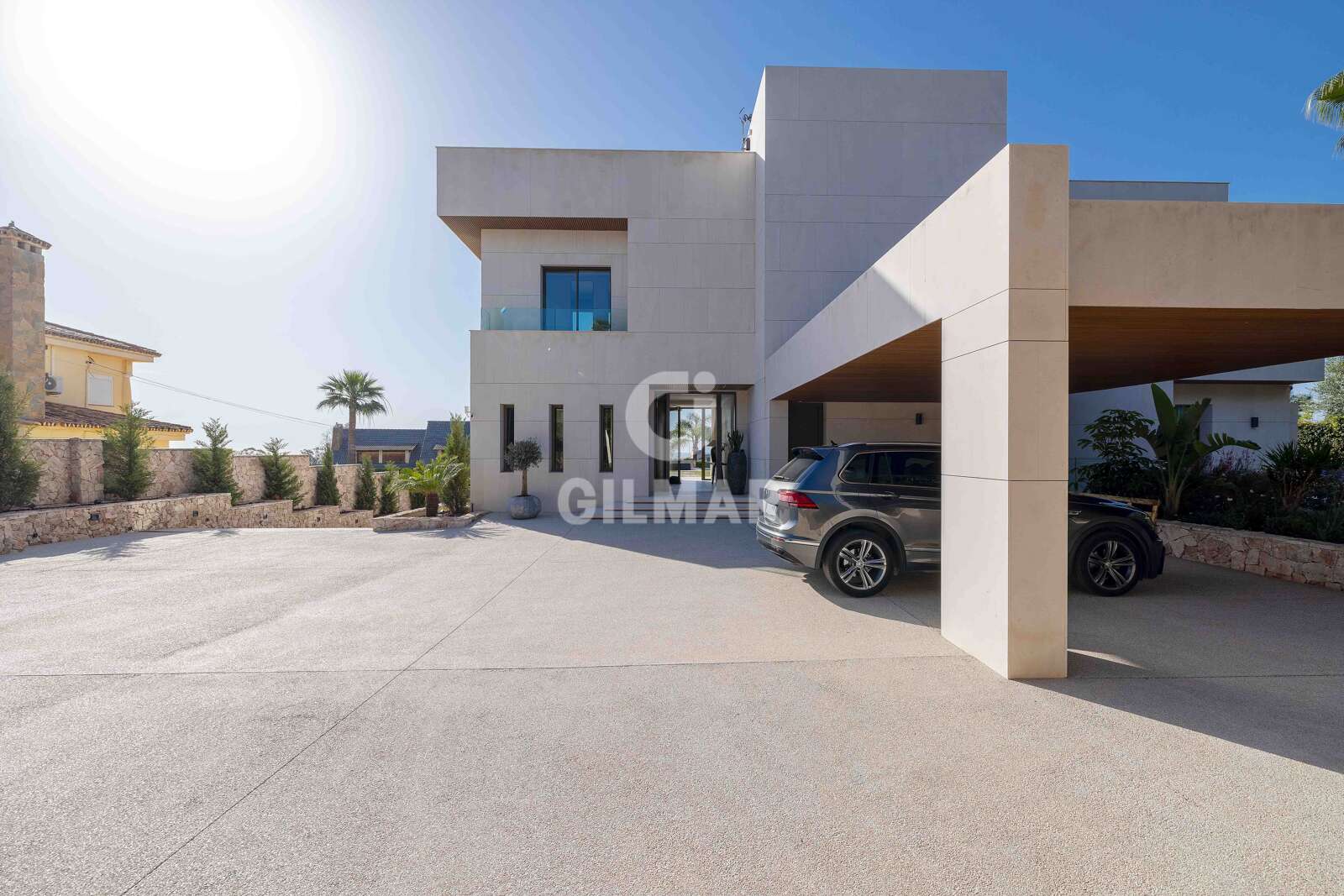 Property slider Gilmar