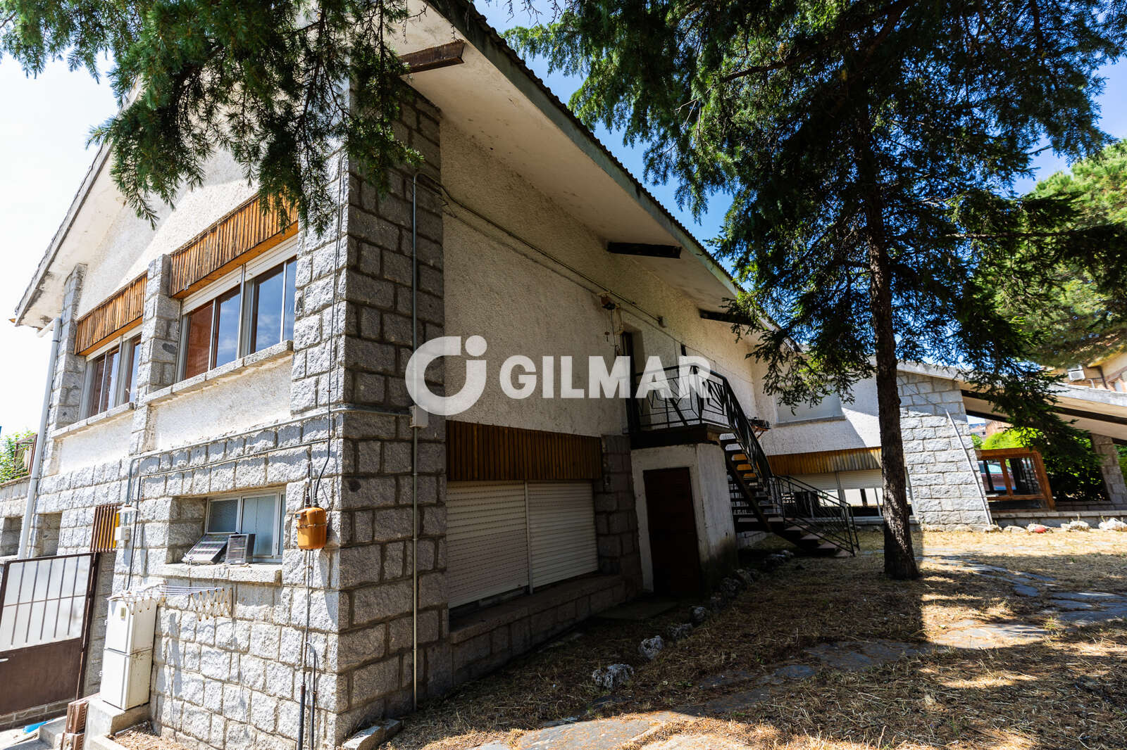 Property slider Gilmar