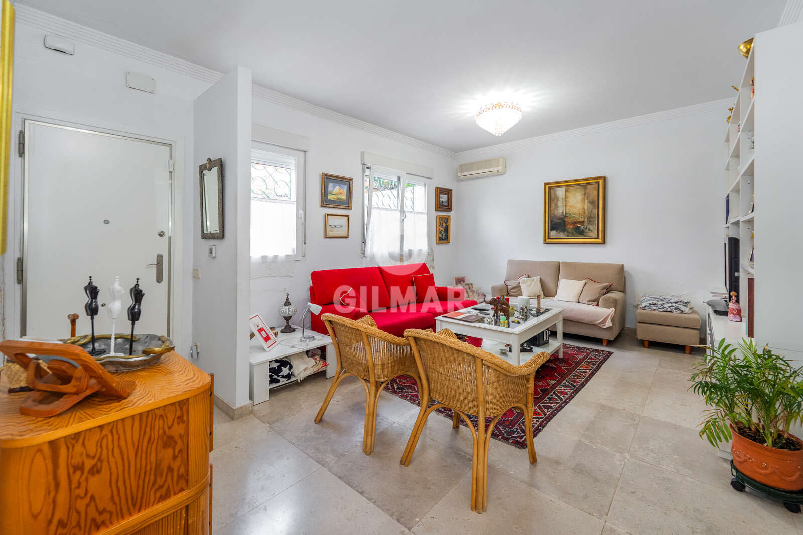 Property slider Gilmar