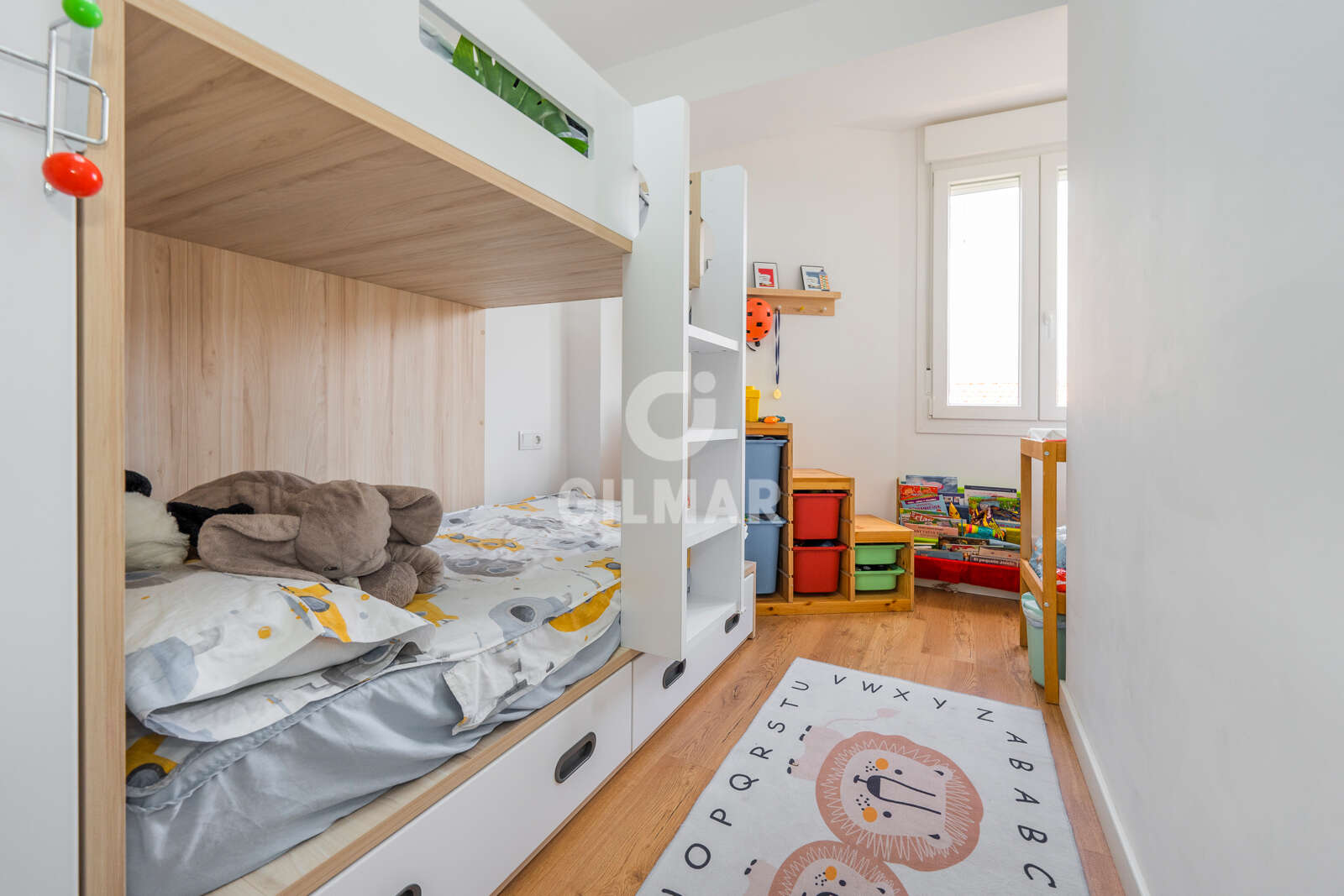 Property slider Gilmar