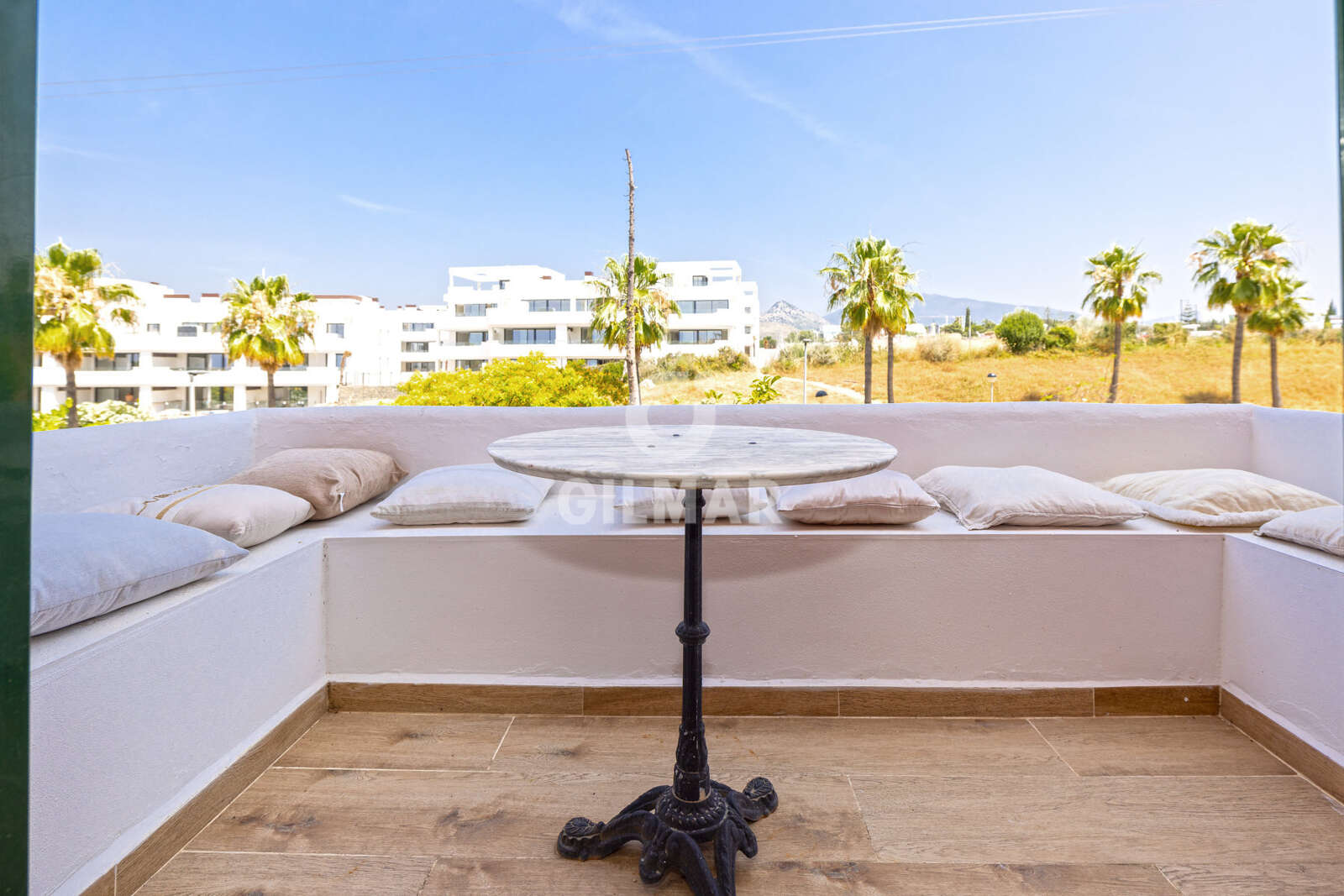 Property slider Gilmar
