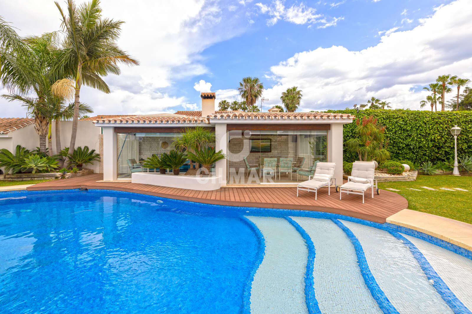Property slider Gilmar