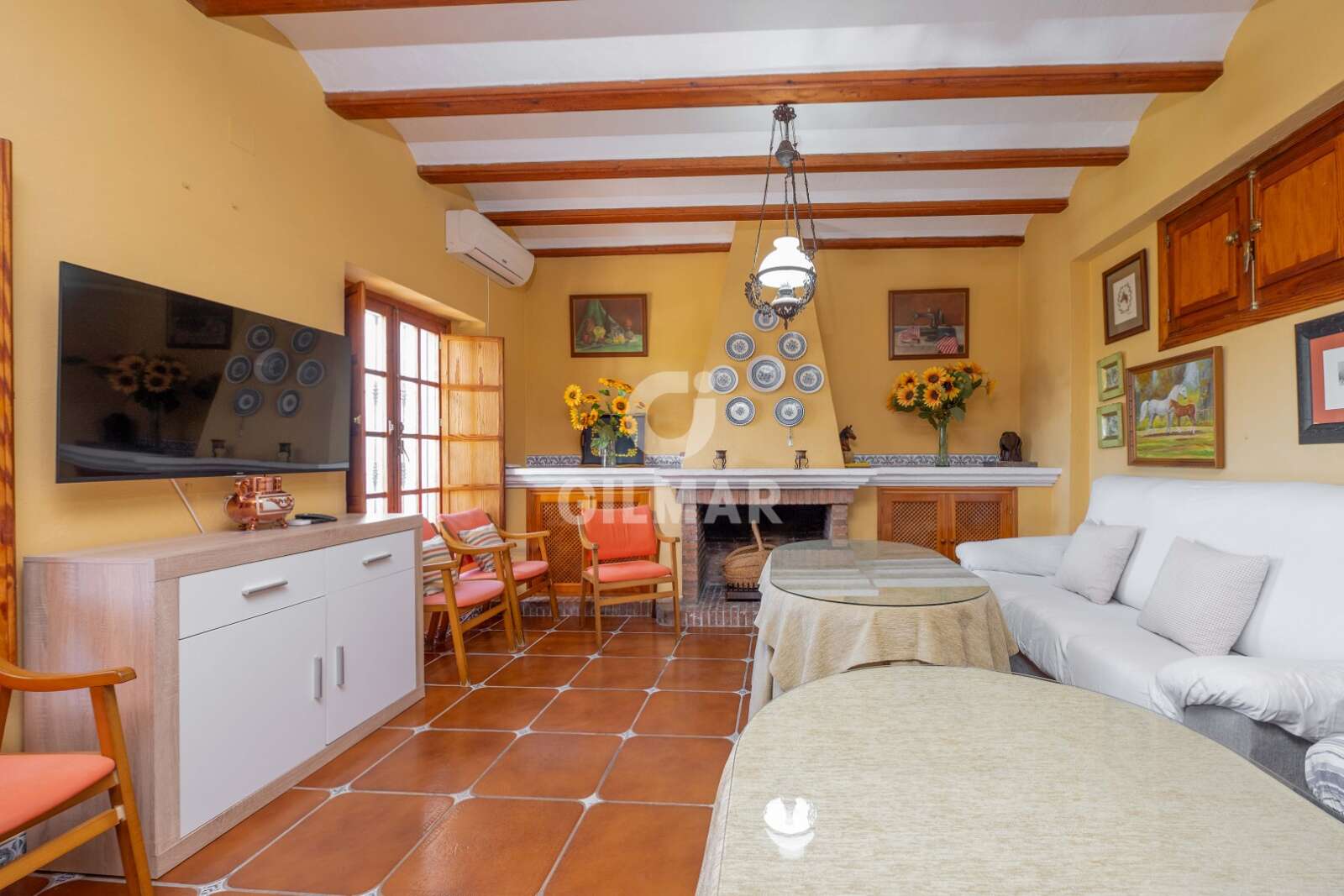 Property slider Gilmar