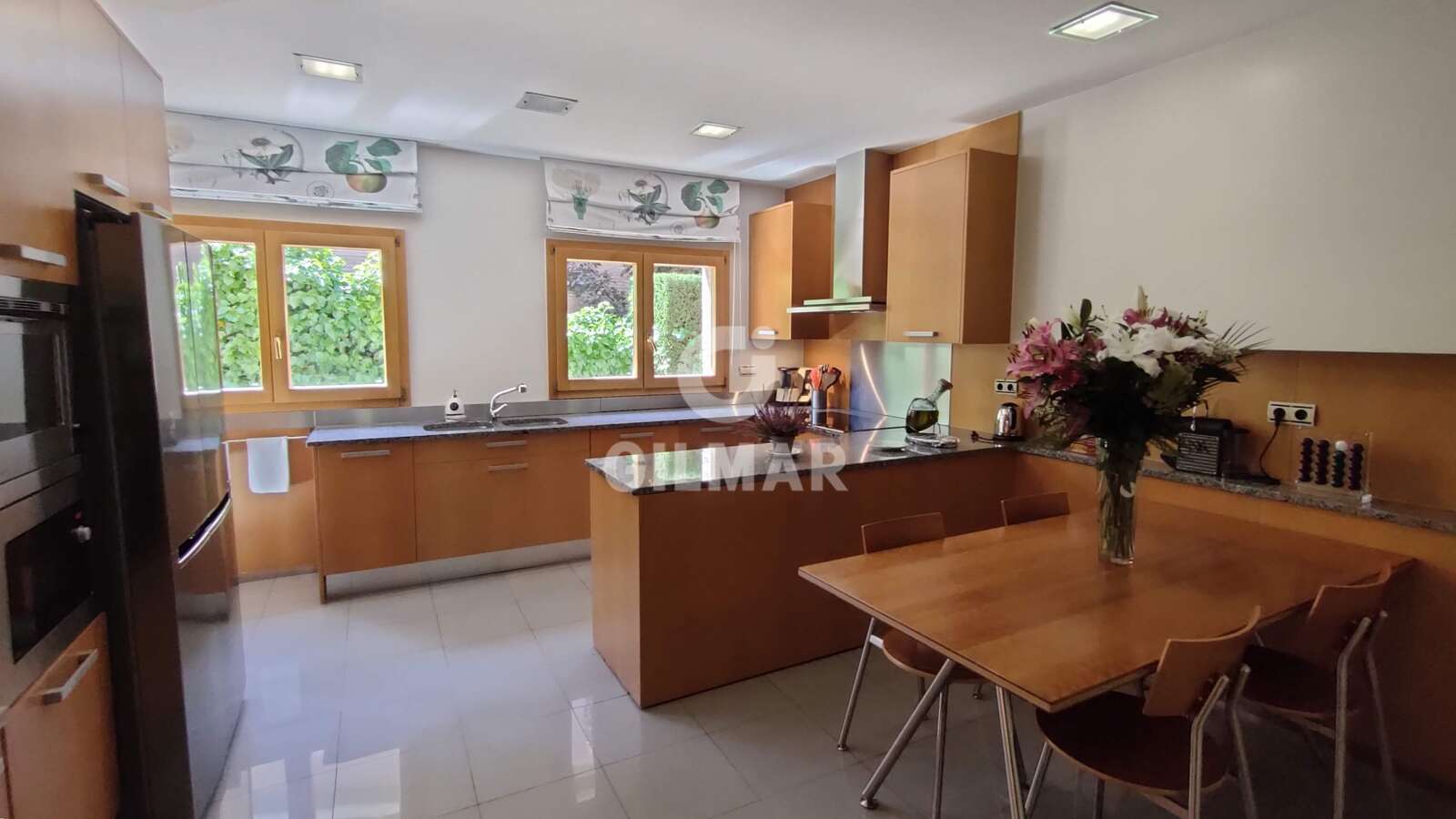 Property slider Gilmar