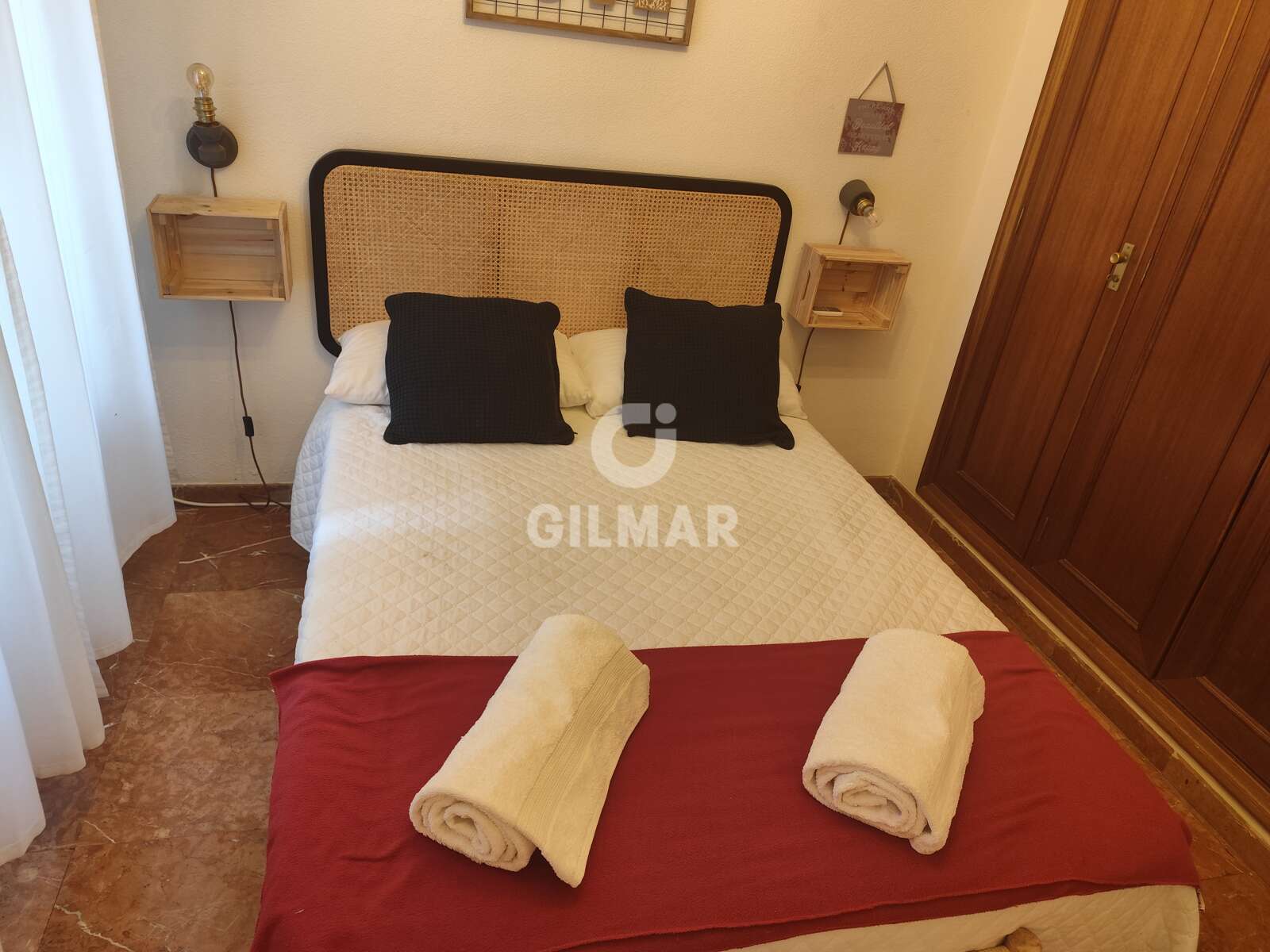 Property slider Gilmar