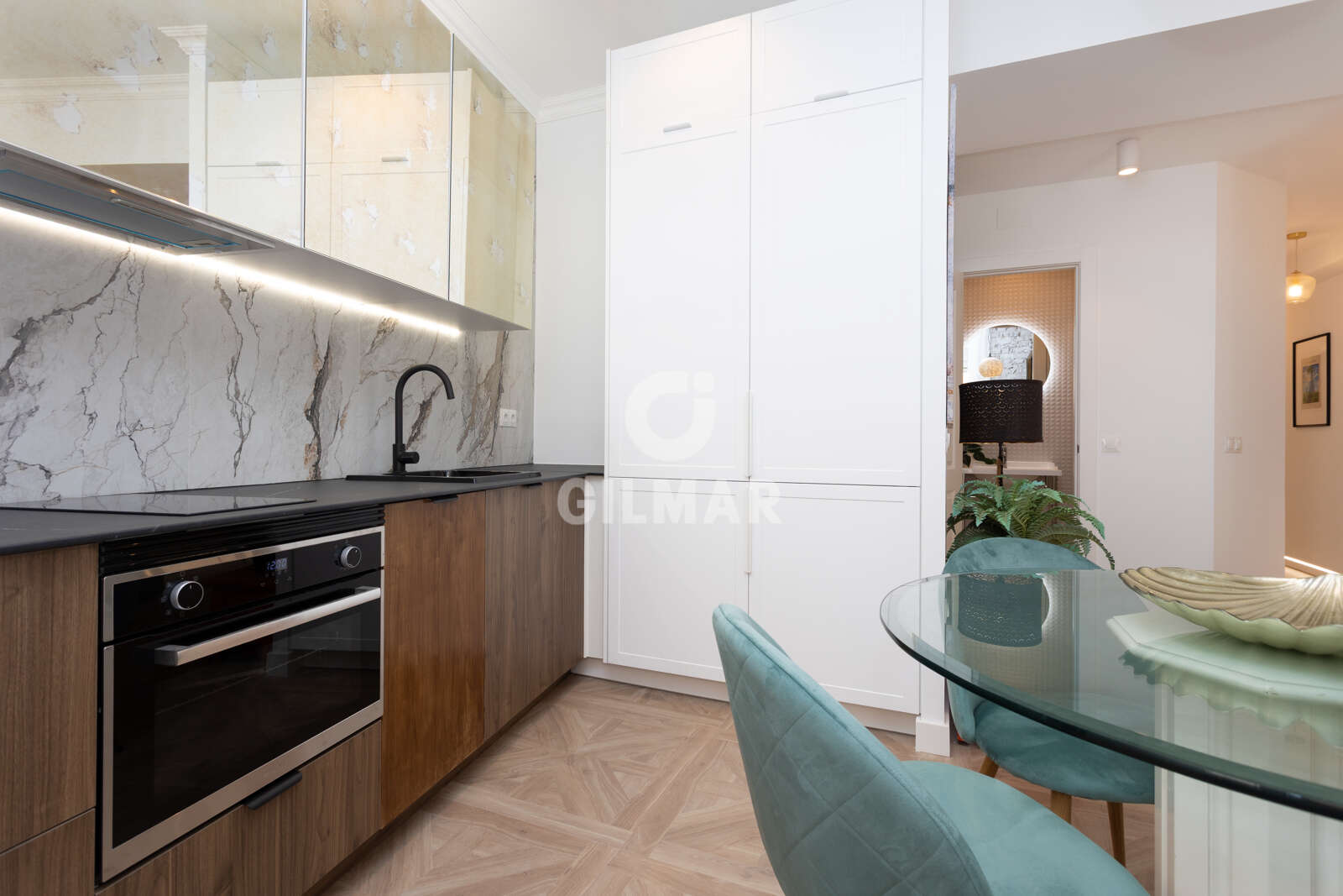 Property slider Gilmar