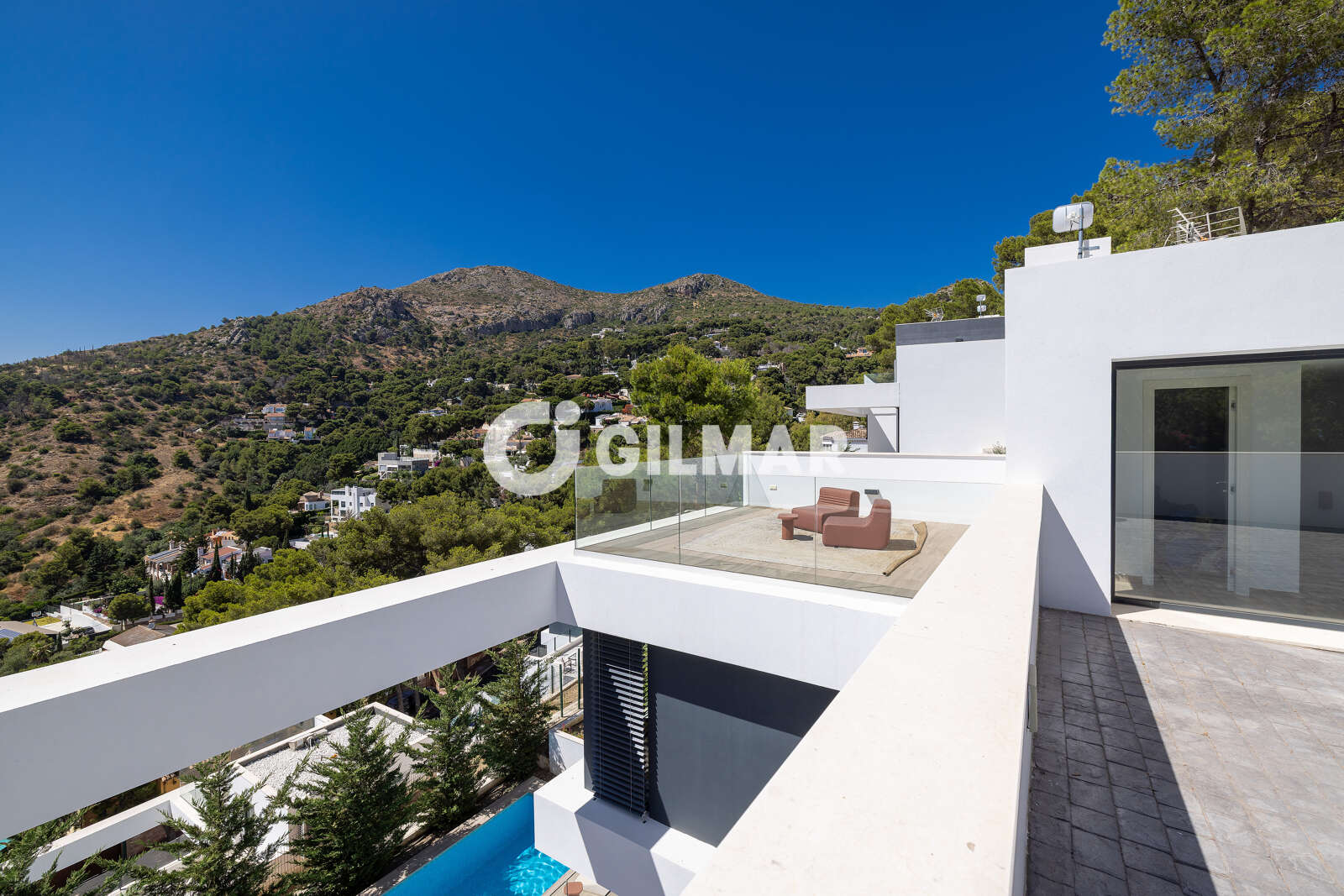 Property slider Gilmar