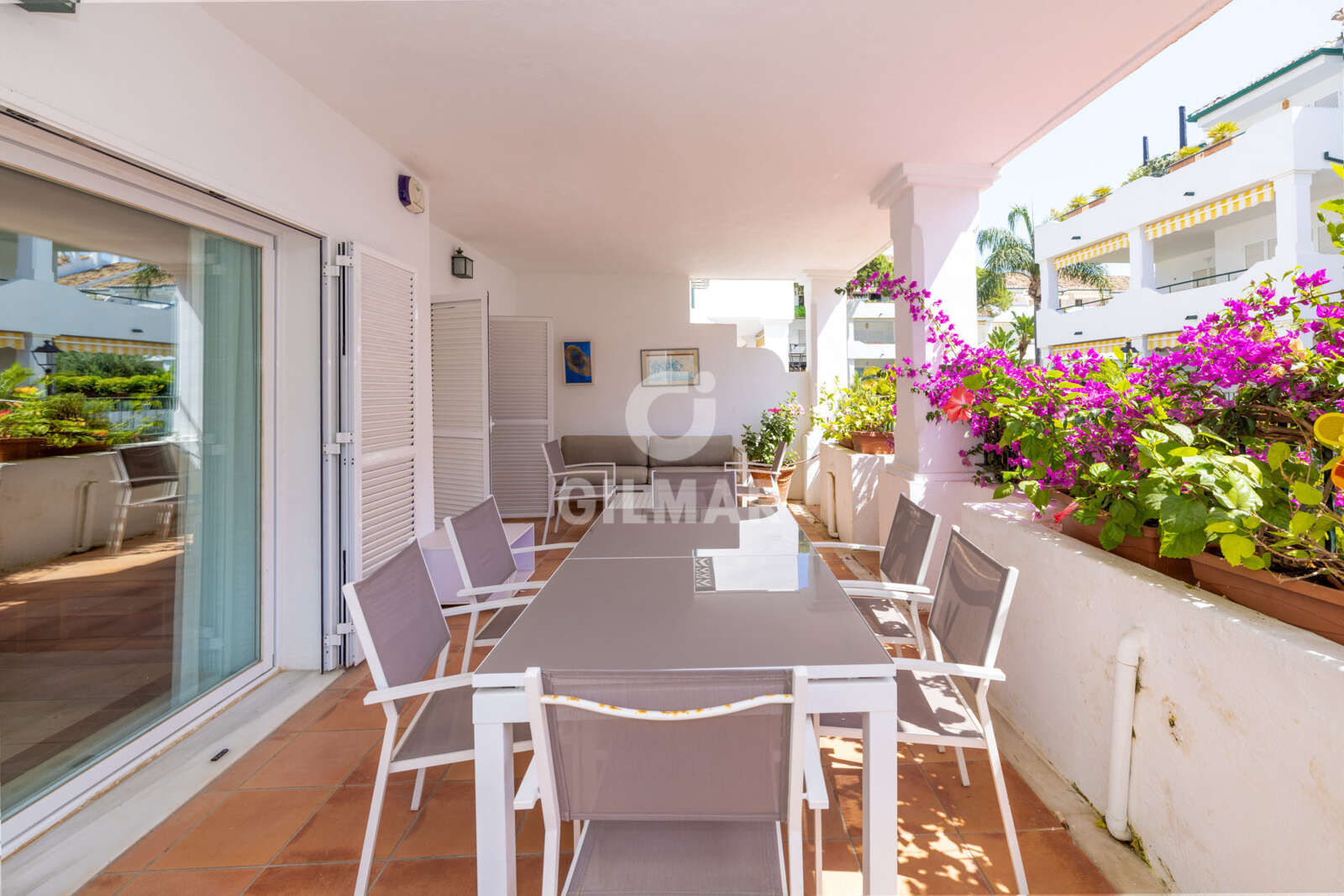 Property slider Gilmar