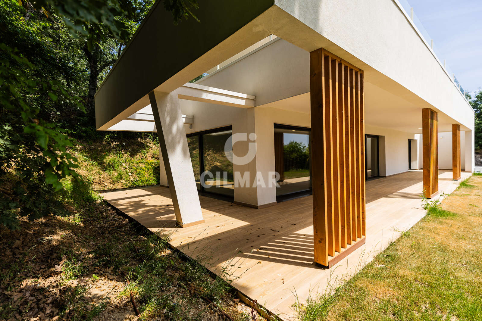 Property slider Gilmar