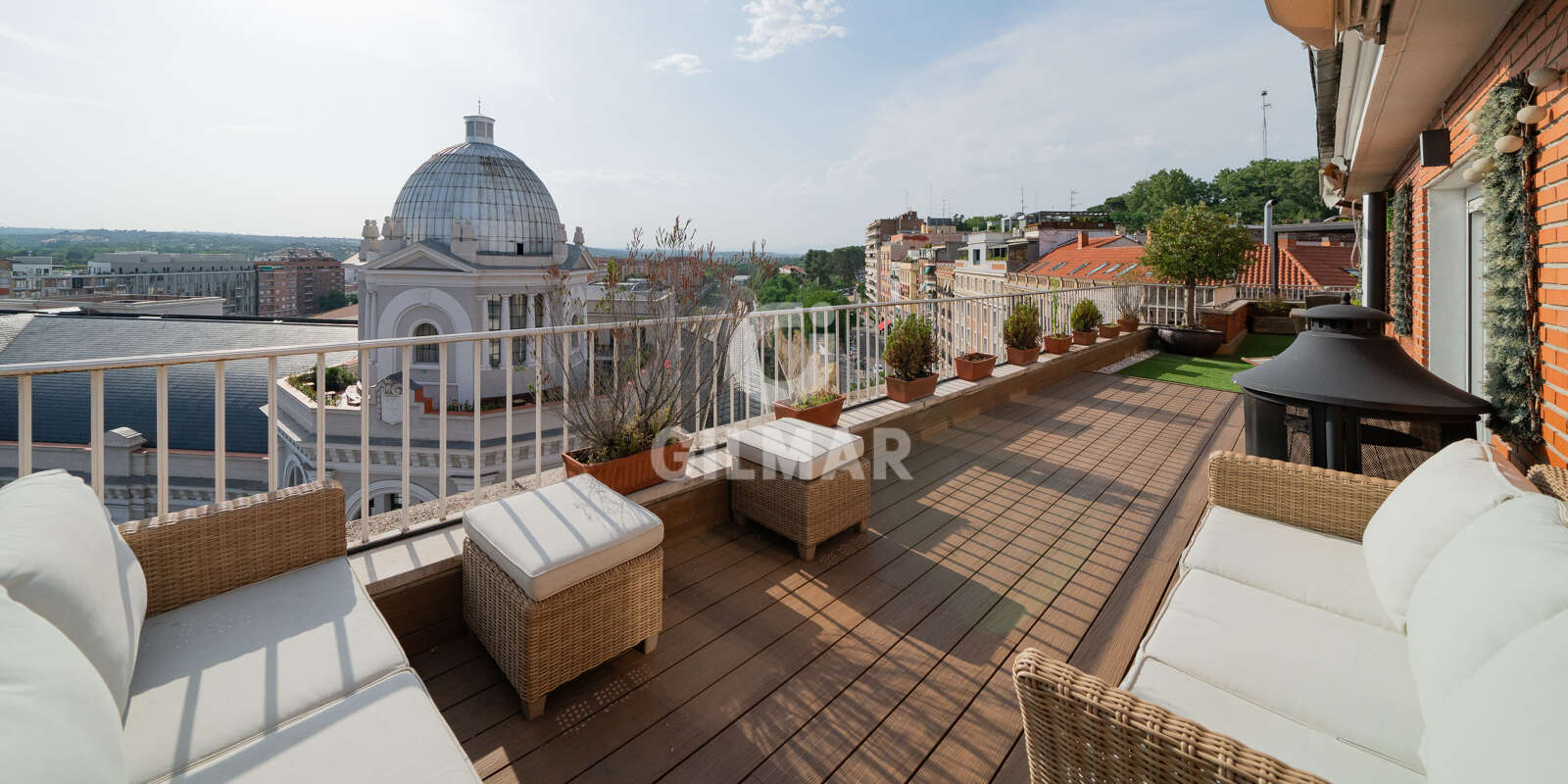Property slider Gilmar