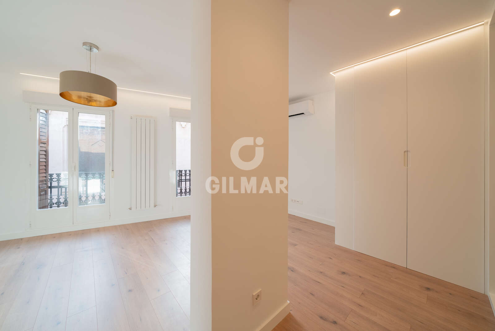 Property slider Gilmar