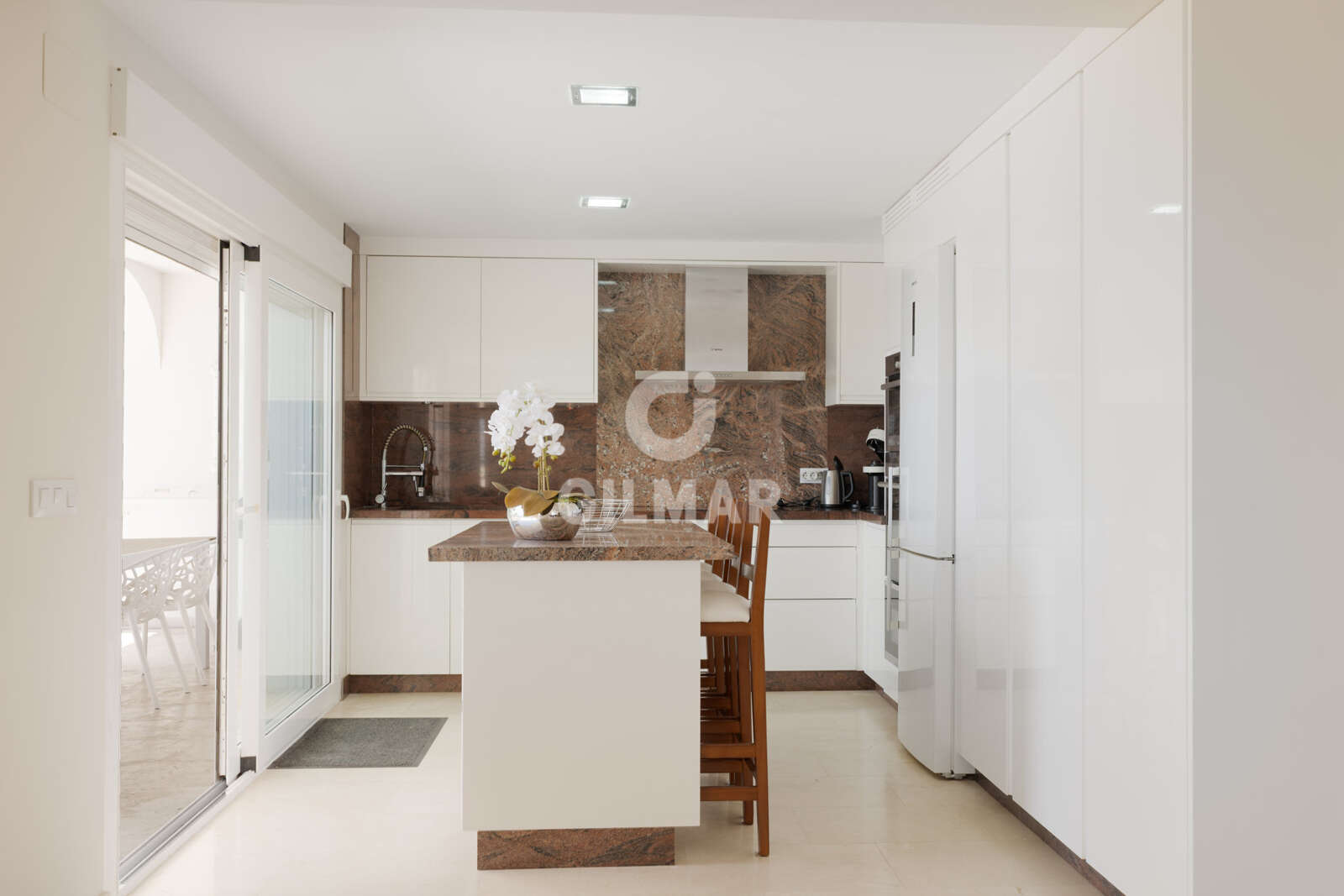Property slider Gilmar