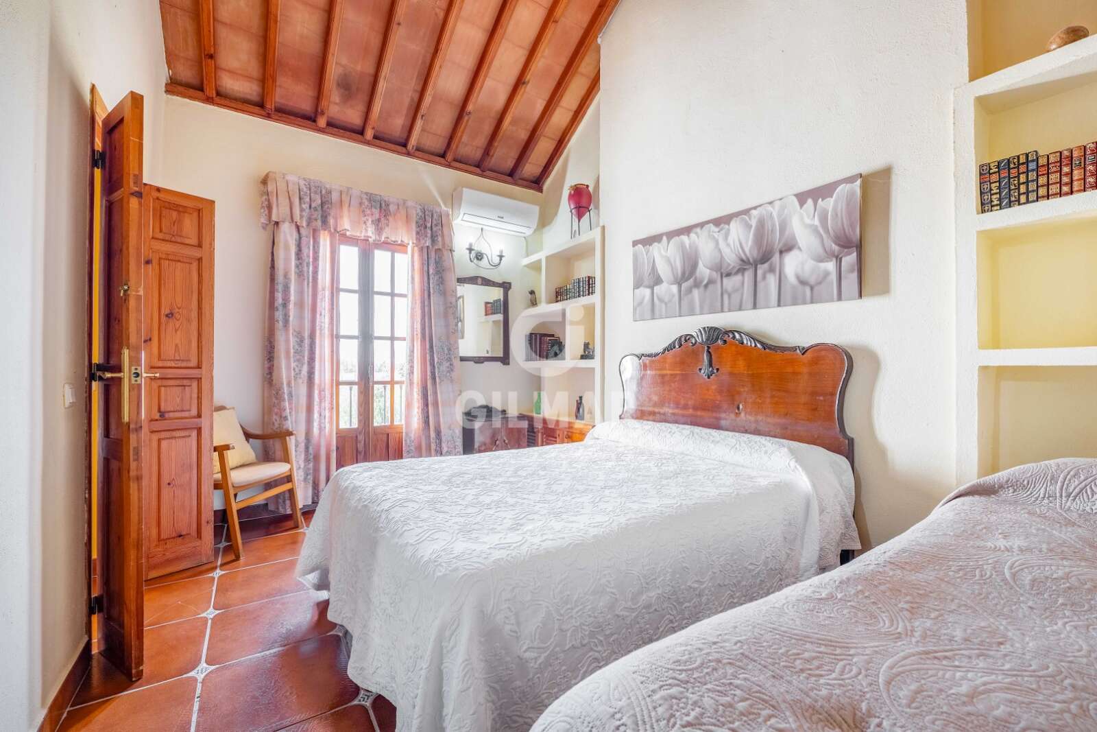 Property slider Gilmar