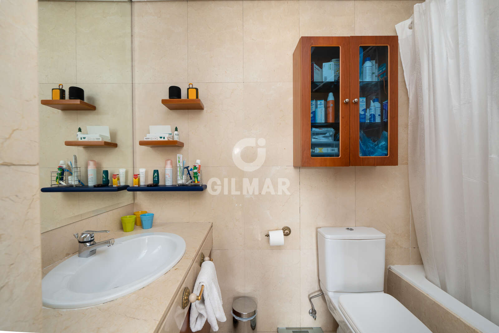 Property slider Gilmar