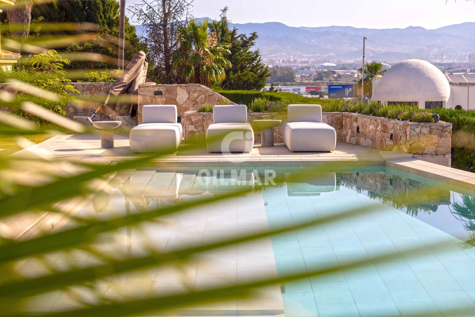 Property slider Gilmar