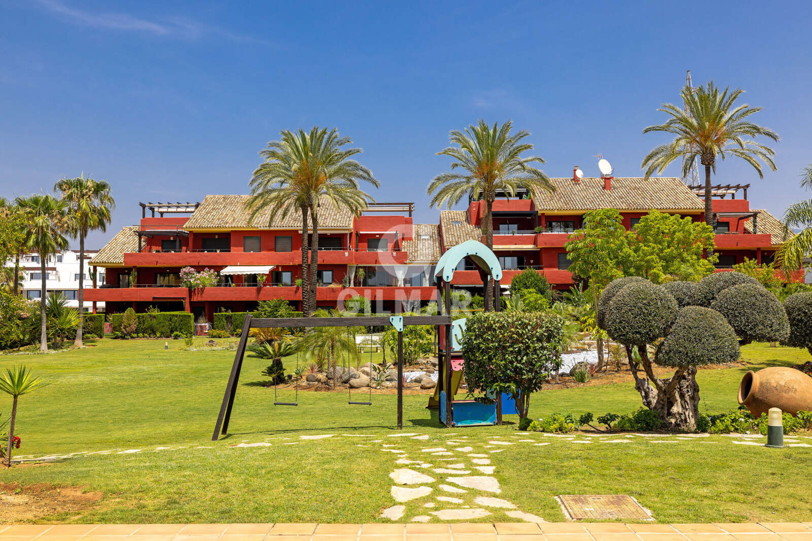 Property slider Gilmar