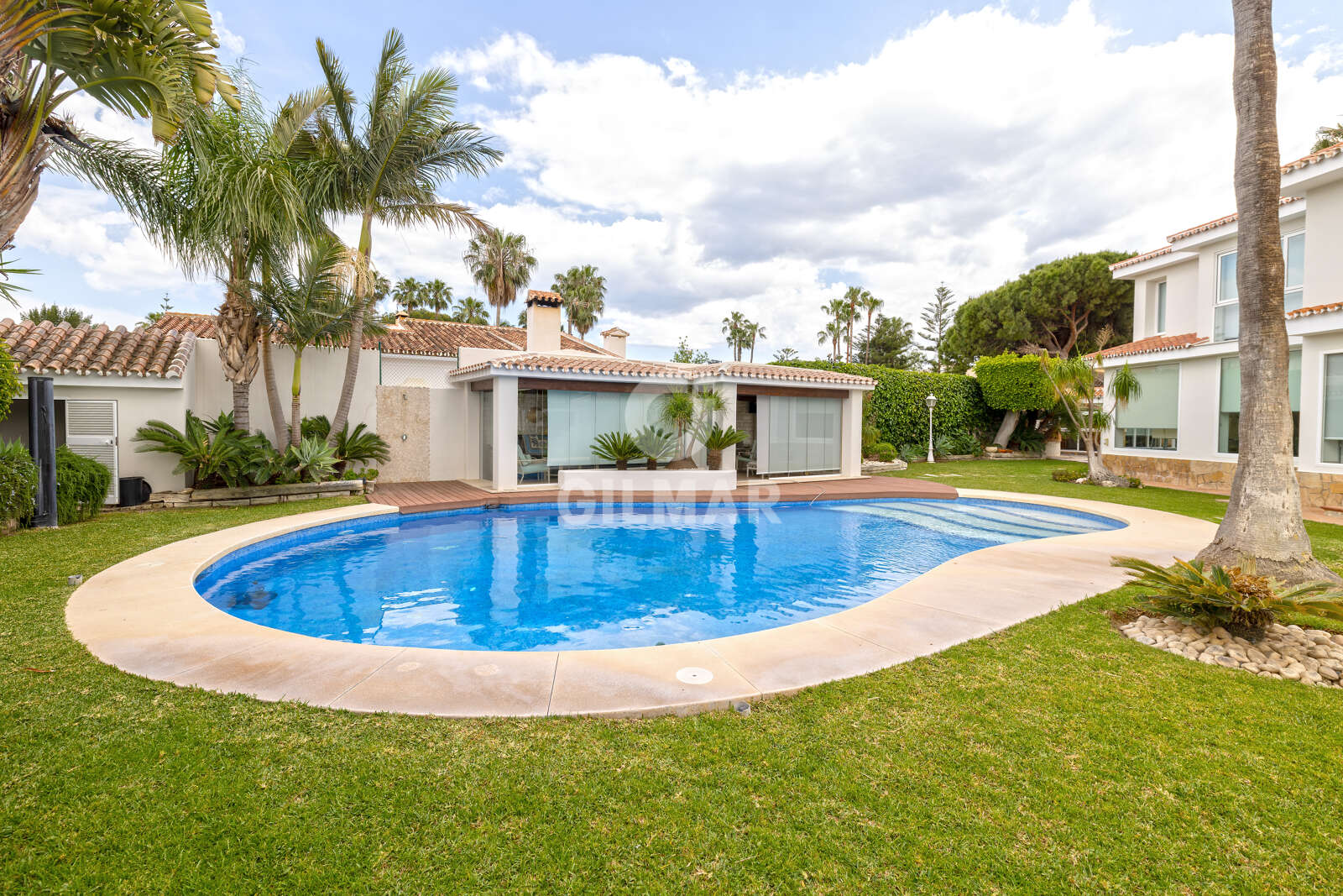 Property slider Gilmar
