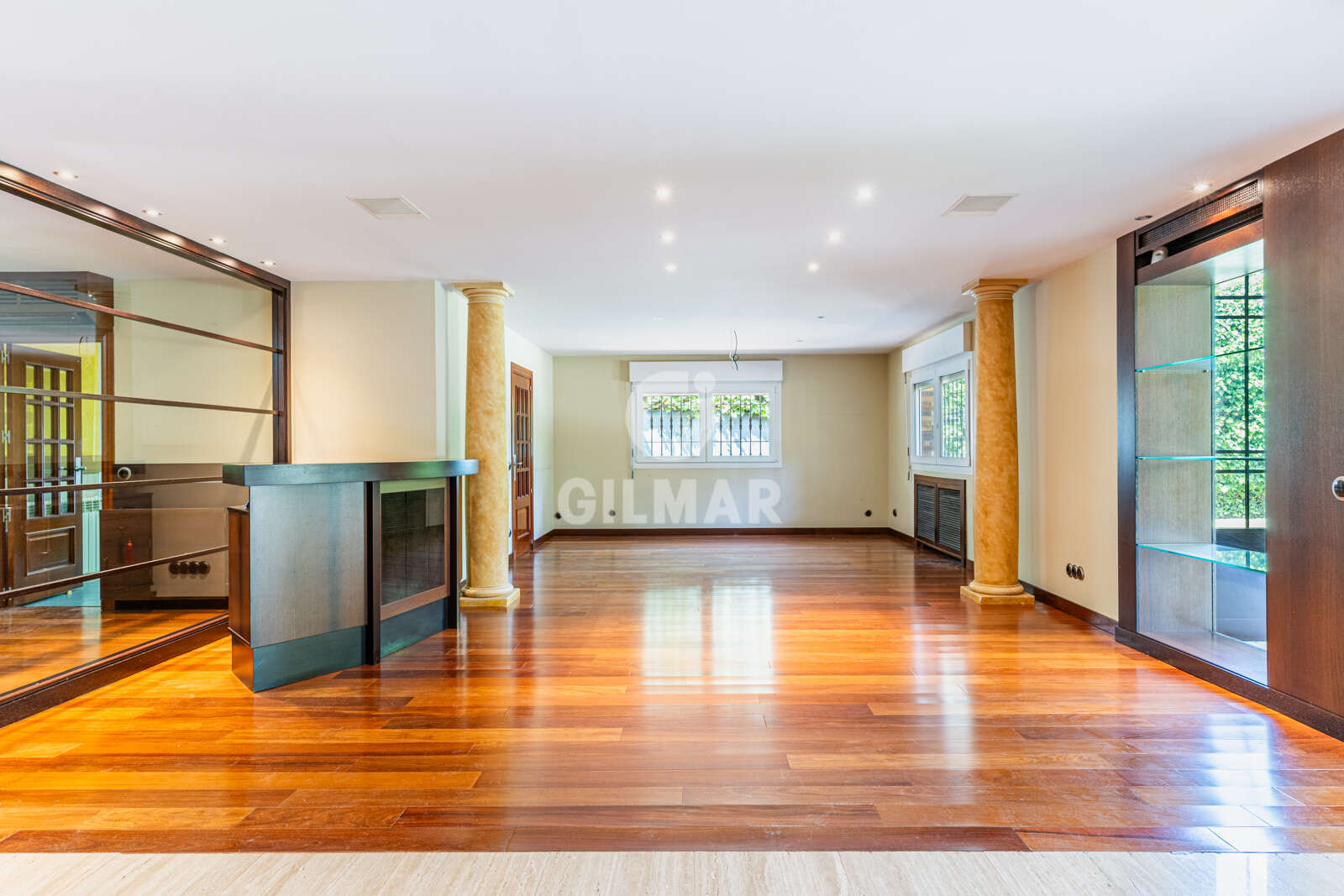 Property slider Gilmar