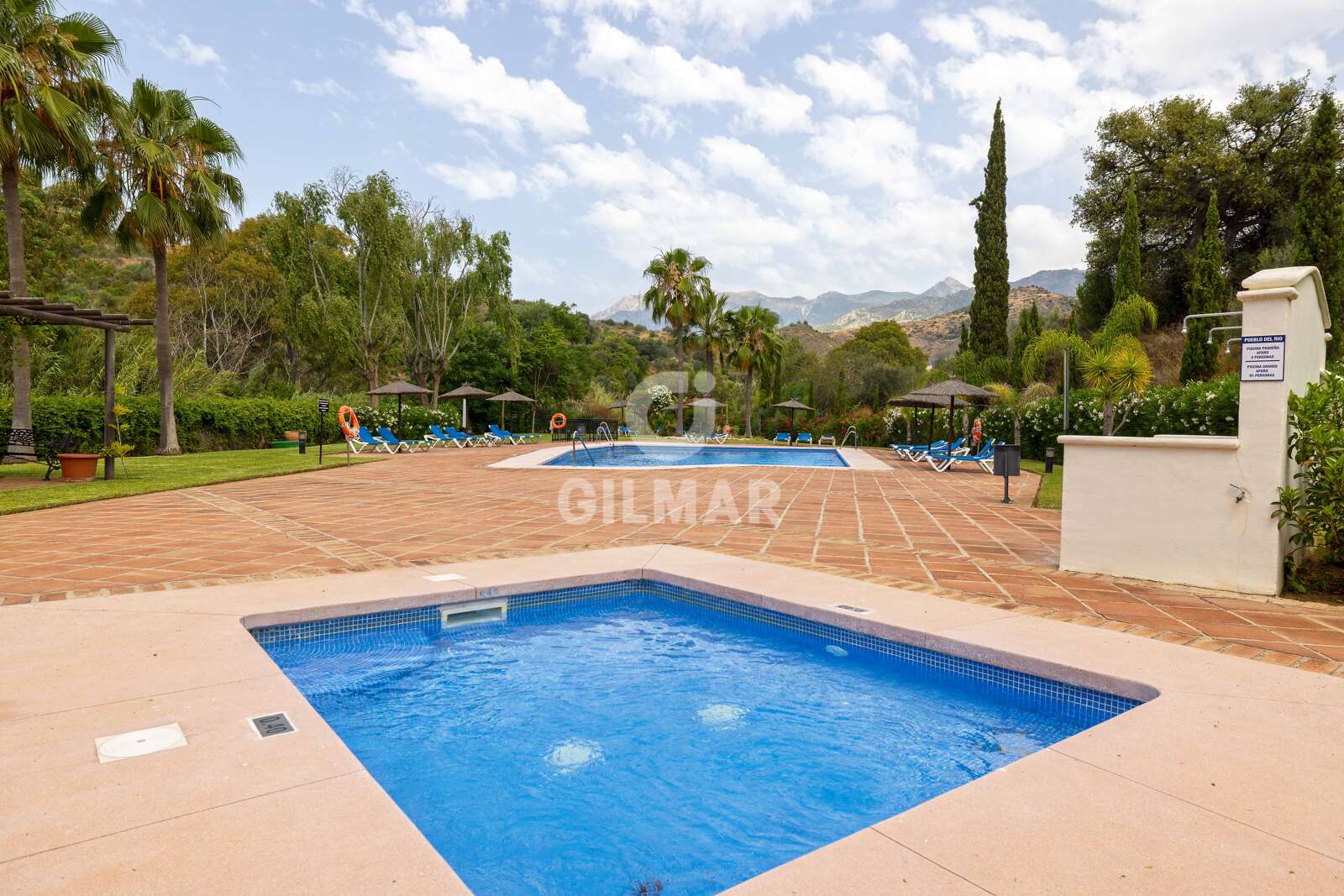 Property slider Gilmar