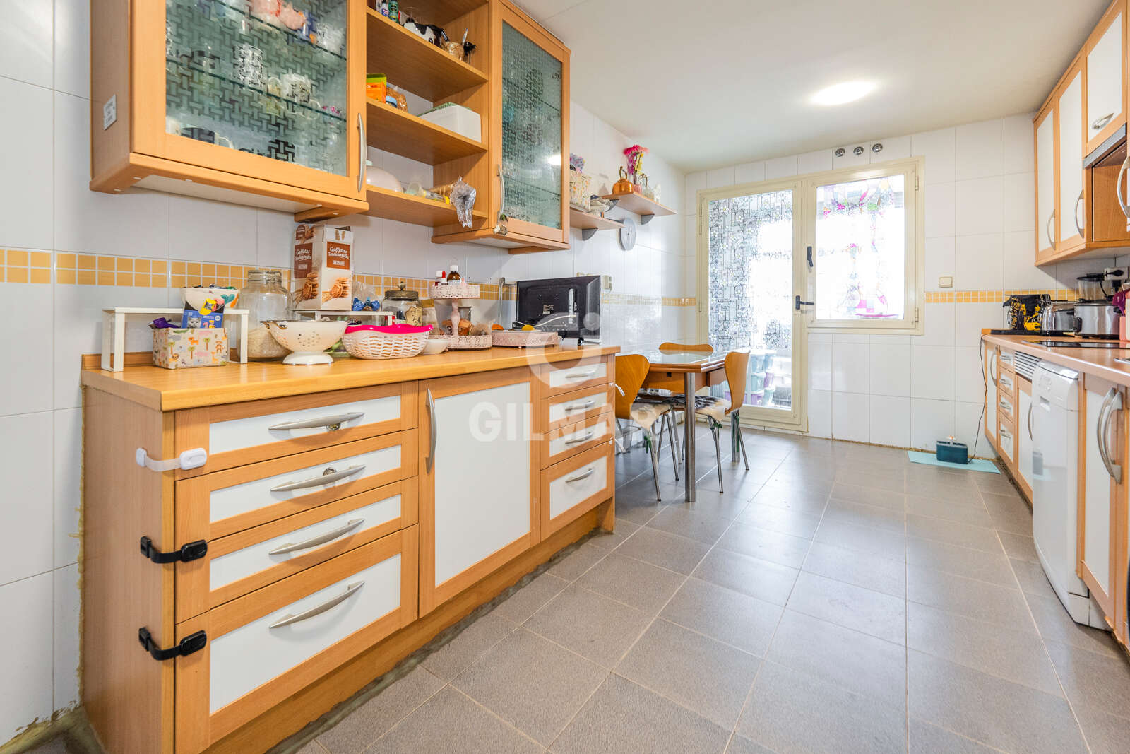 Property slider Gilmar