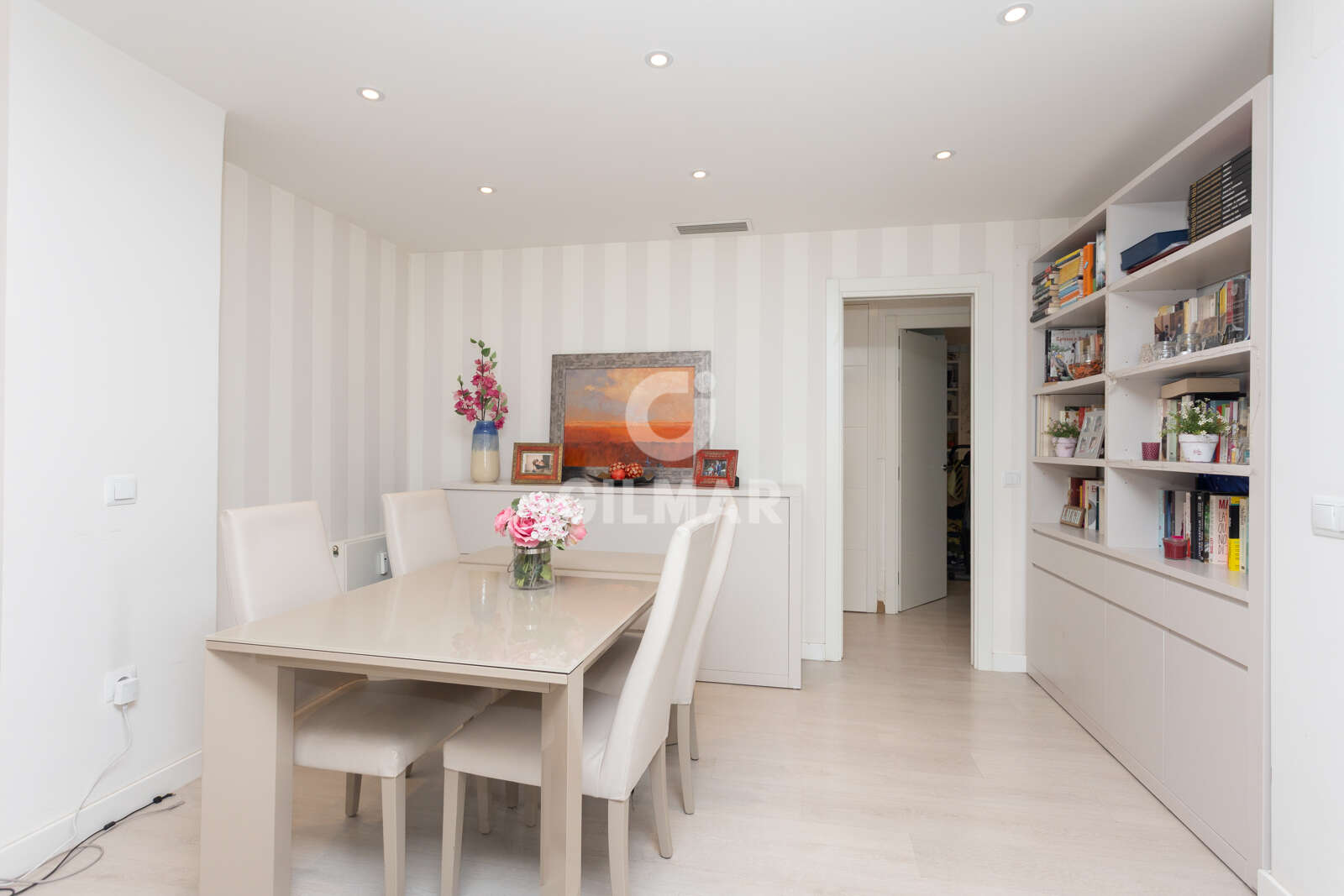Property slider Gilmar