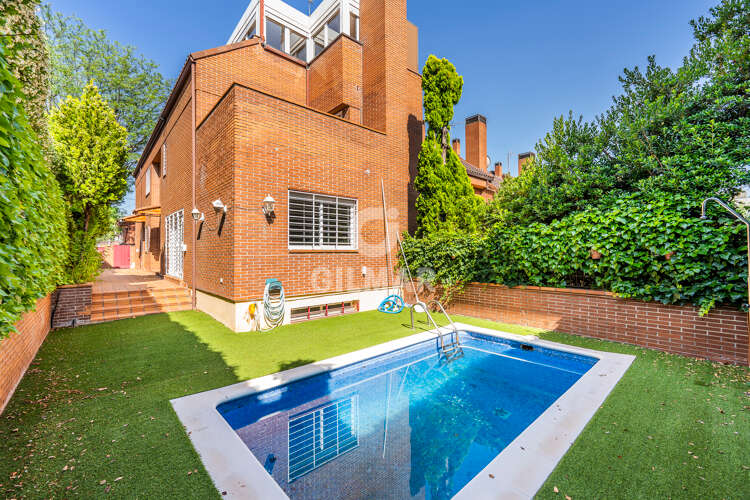 Chalet Pareado en venta en Arturo Soria – Madrid | Gilmar Consulting