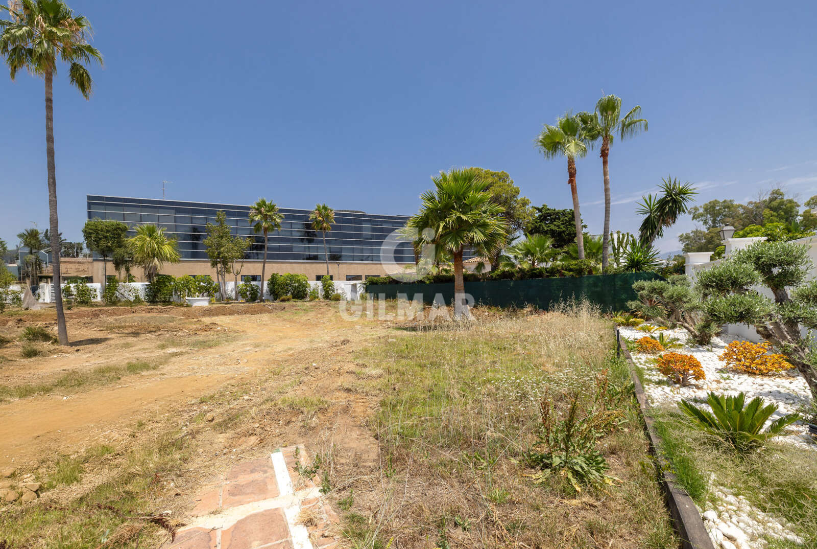 Property slider Gilmar