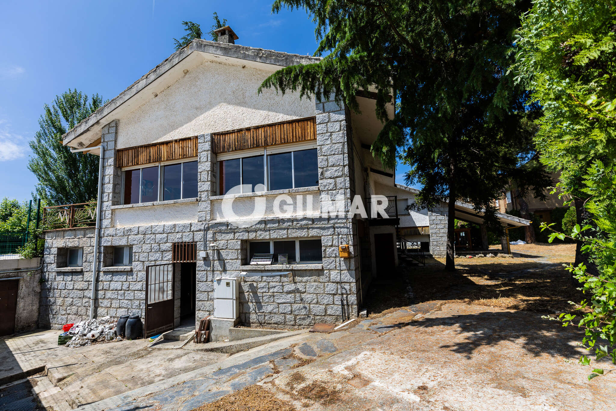 properties images