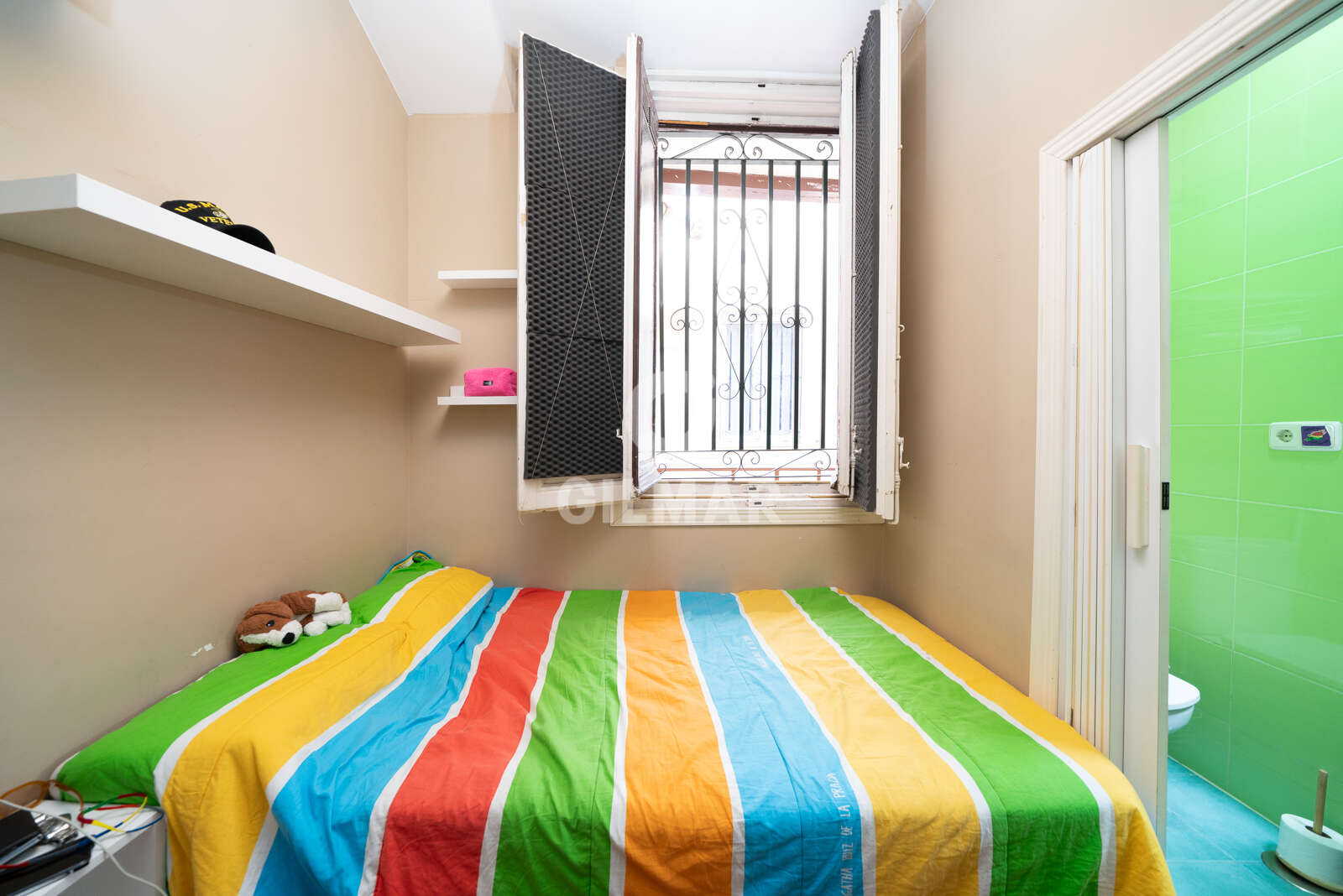 Property slider Gilmar