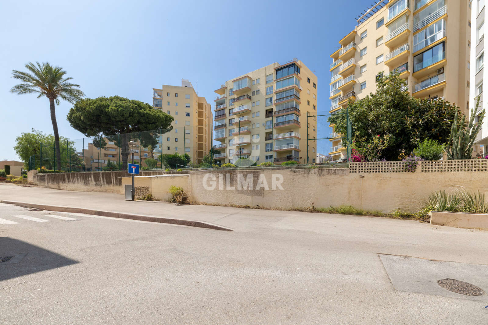Property slider Gilmar