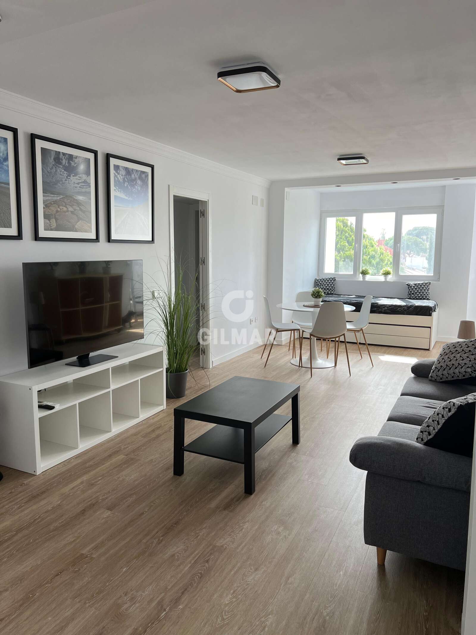 Property slider Gilmar