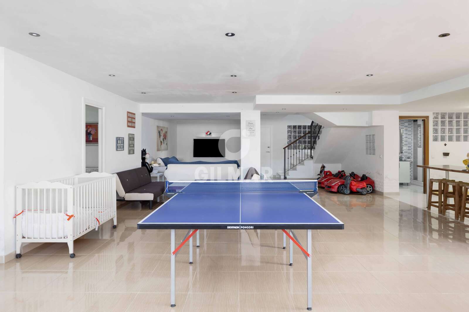 Property slider Gilmar