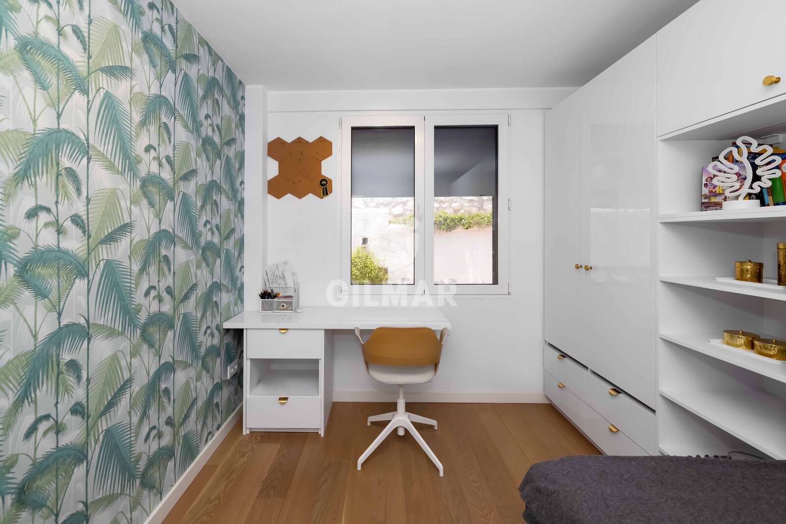 Property slider Gilmar