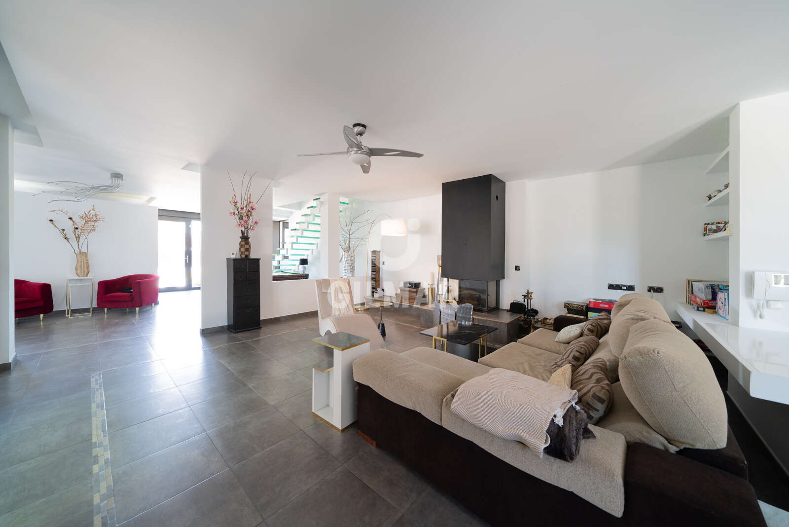 Property slider Gilmar