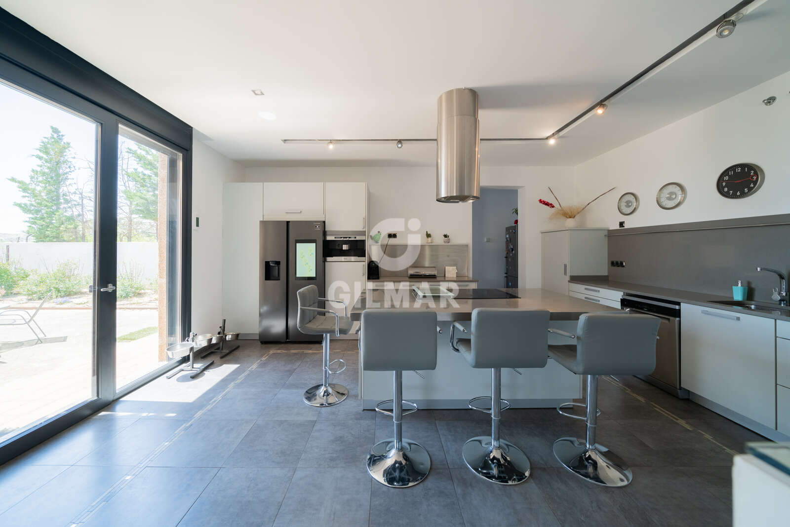 Property slider Gilmar